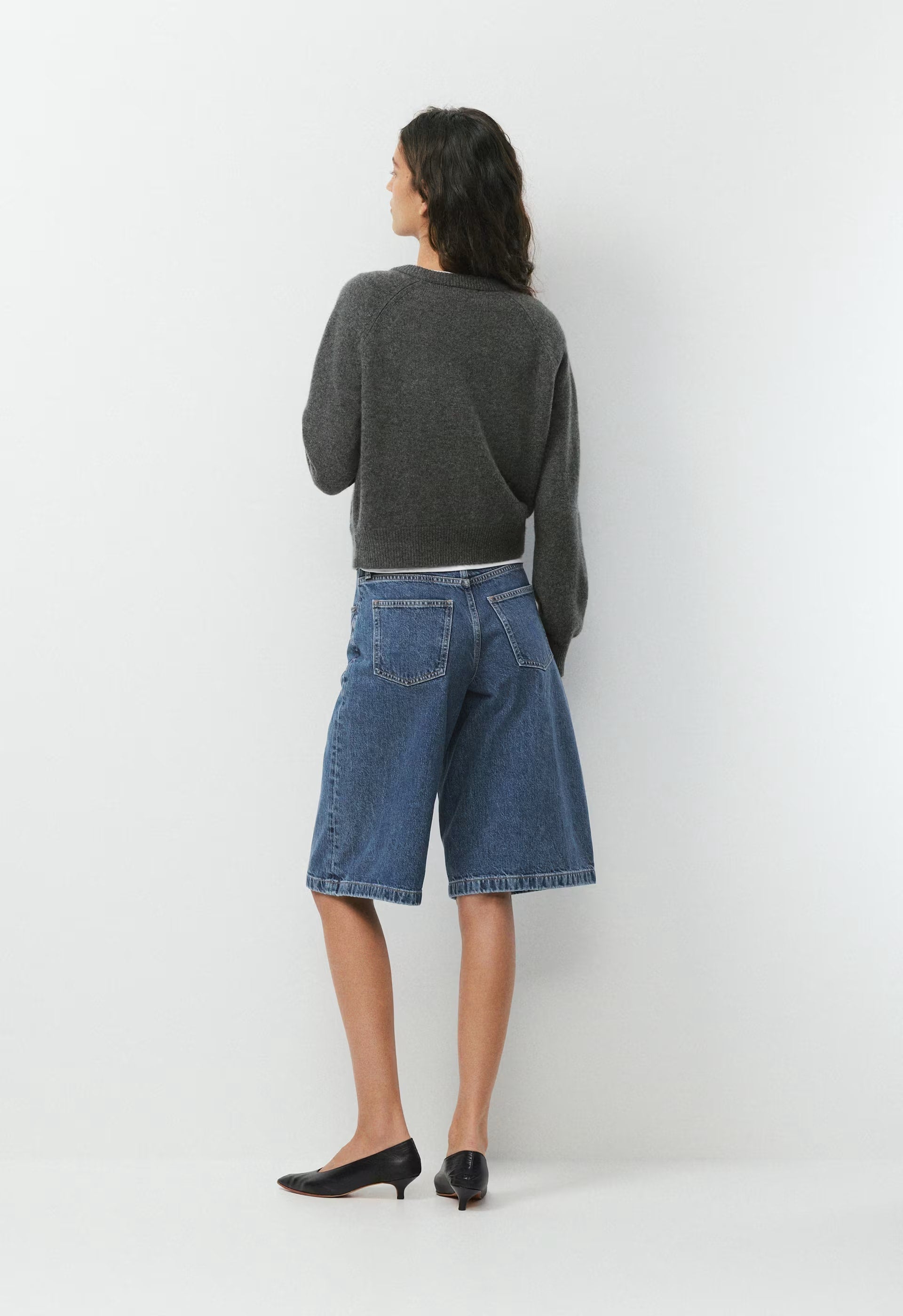 Publicity Below-Knee Denim Short - NO-STRESS MEDIUM BLUE