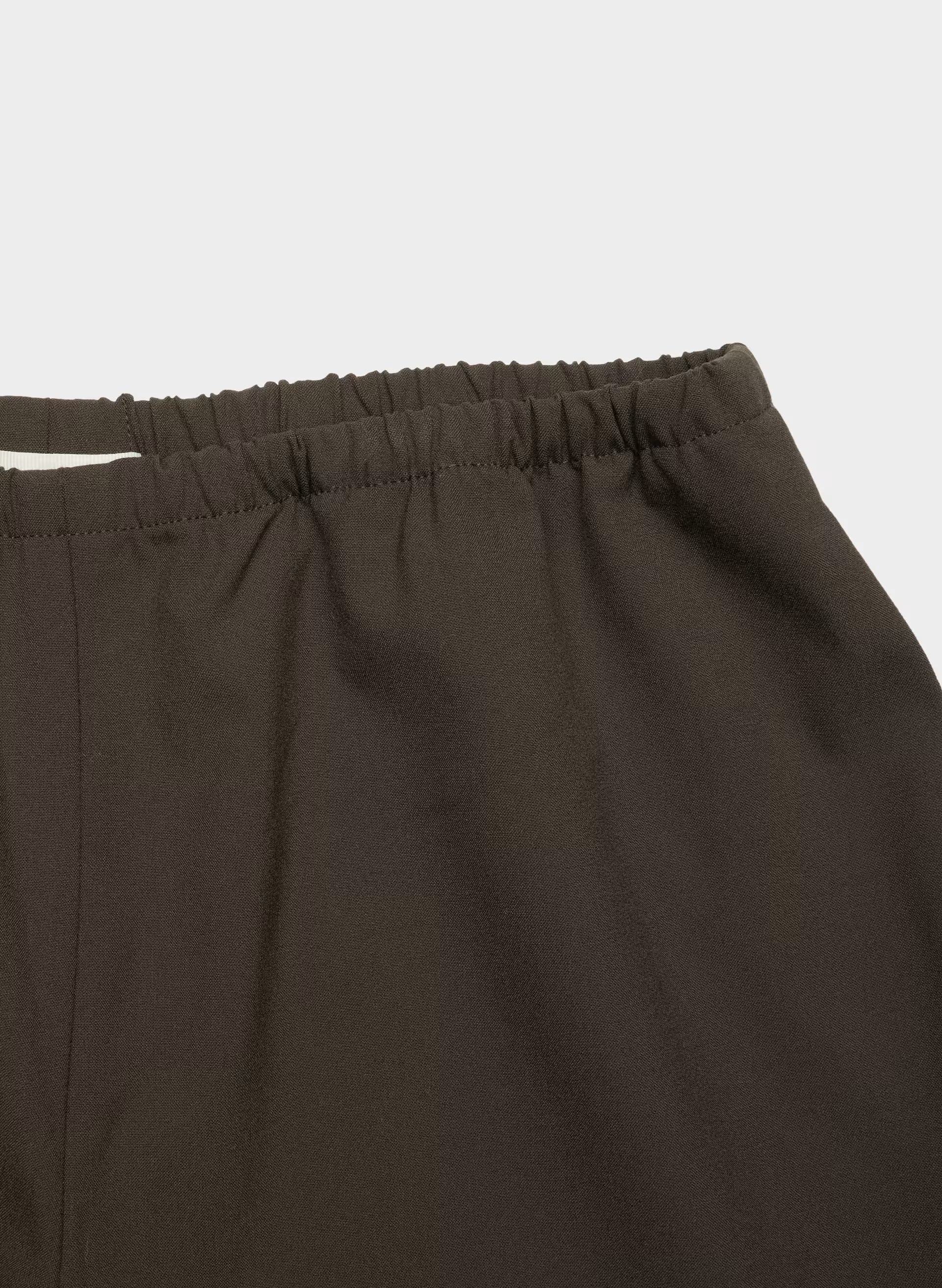 Maven Short - Eversential™ Light - CACAO NIB BROWN