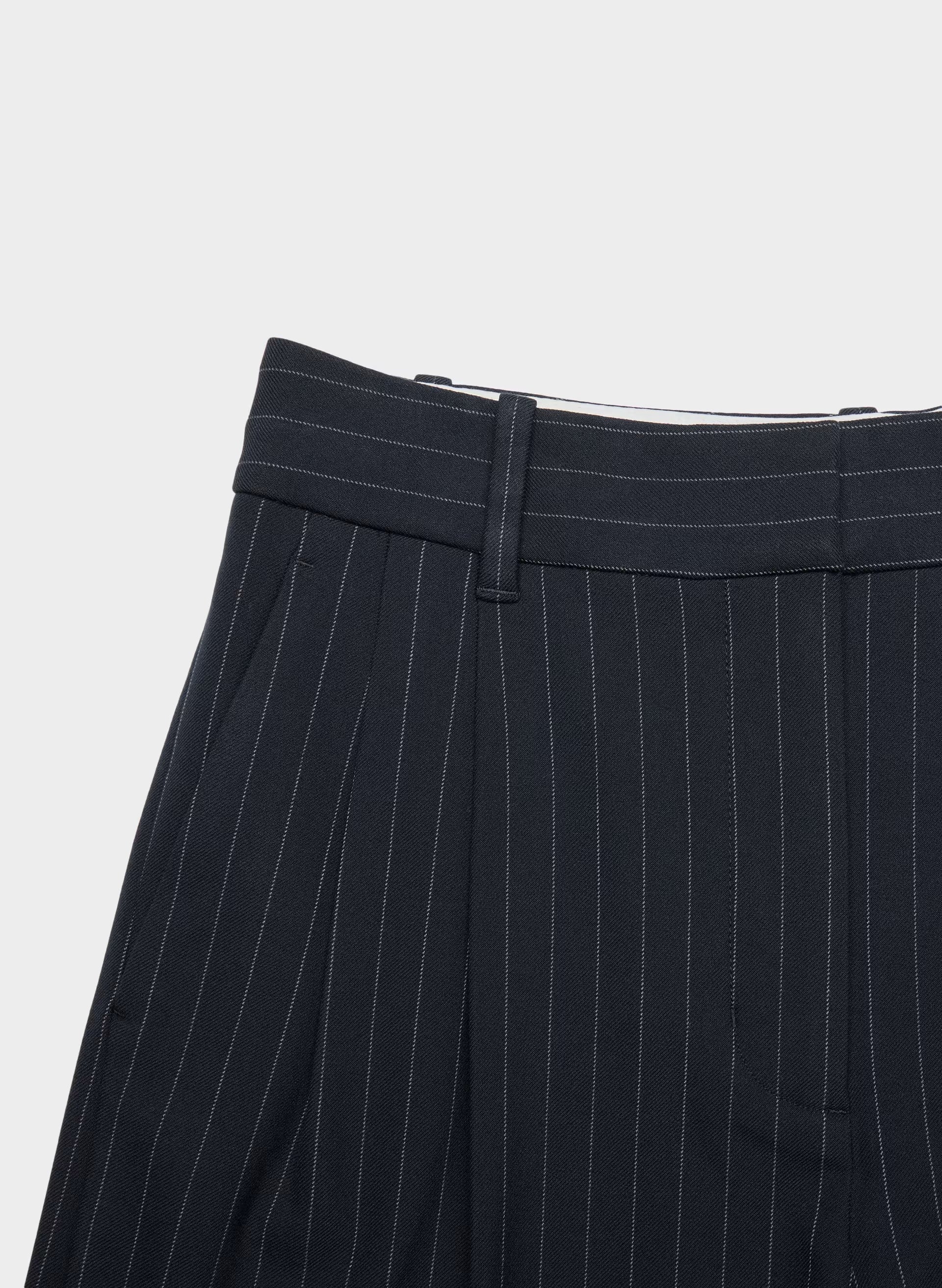 The Effortless Short™ Long - BLK STRP DK NT NVY/GRY