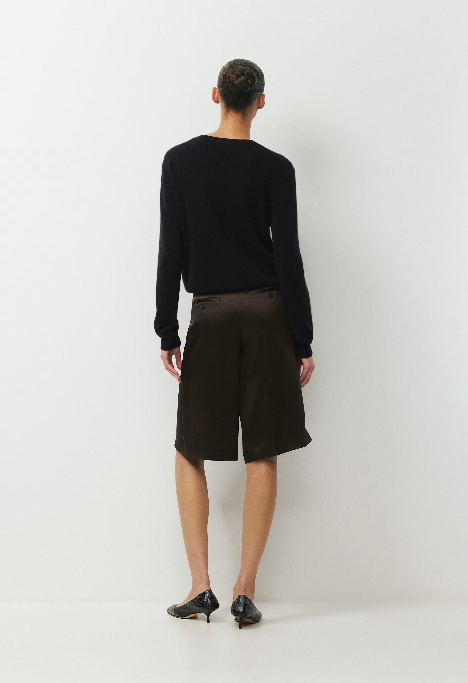 Touchpoint Satin Short - CACAO NIB BROWN