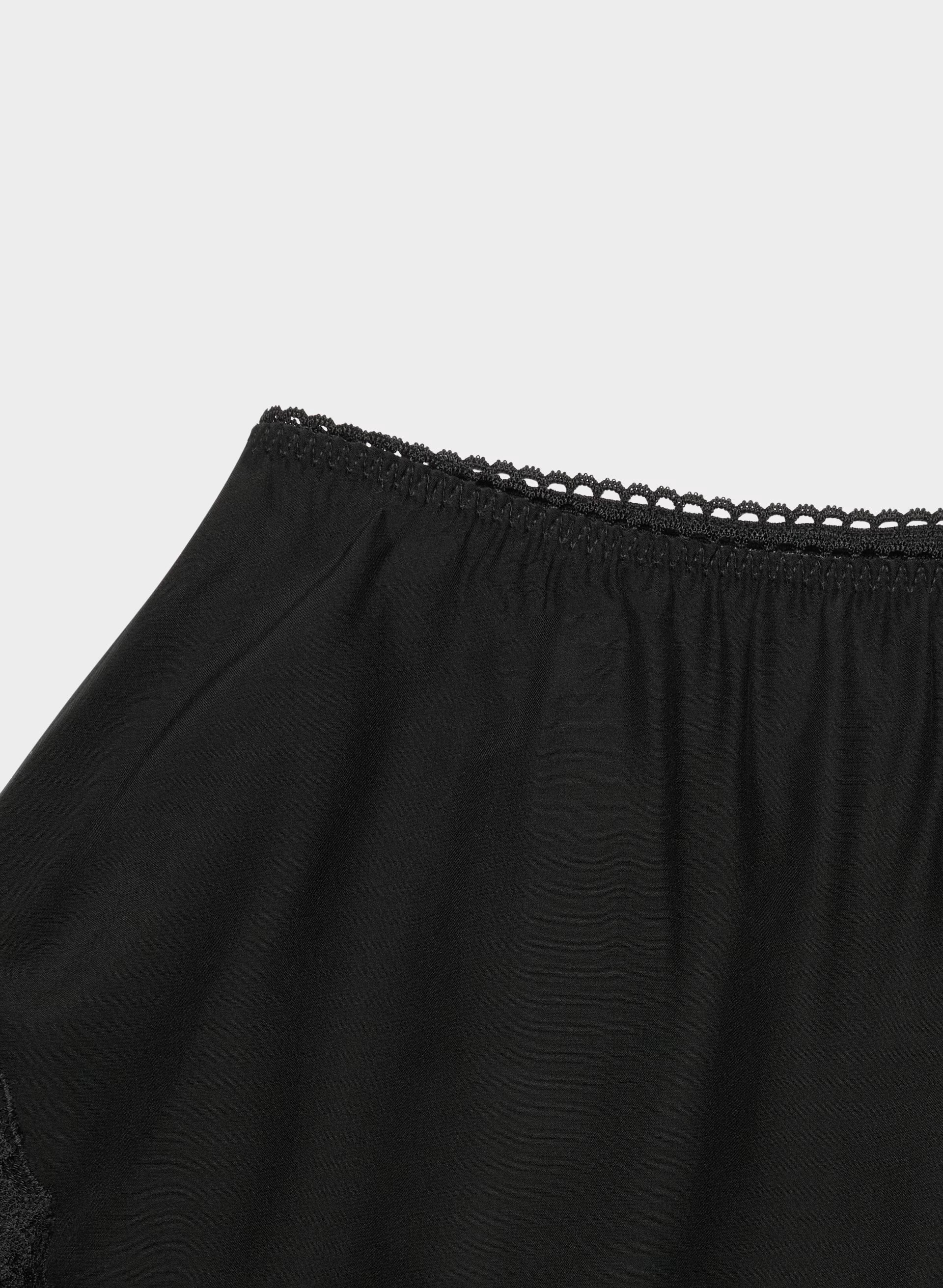 Liana Silk Short - BLACK/BLACK