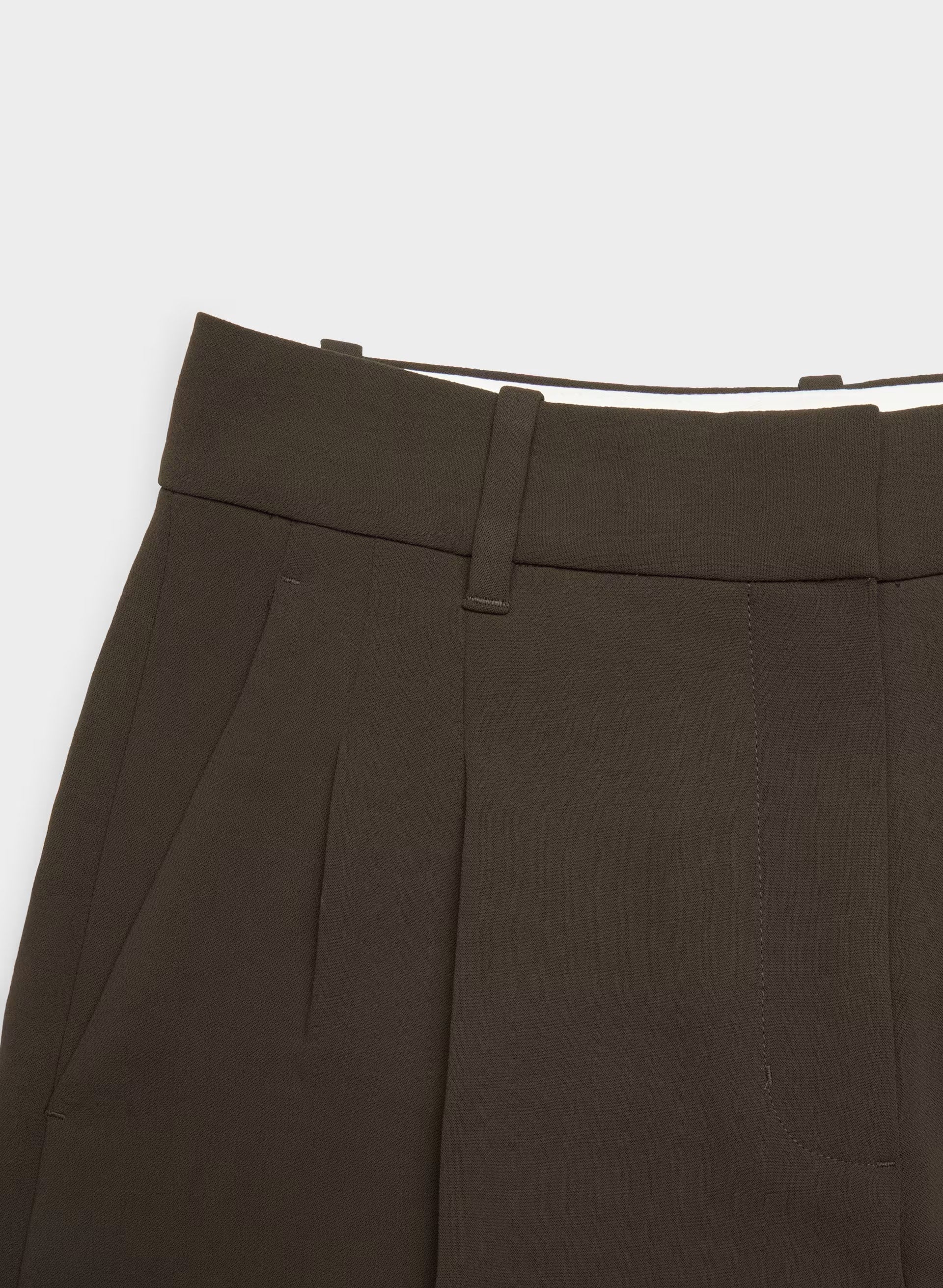 The Effortless Short™ Mini - Crepette™ - CACAO NIB BROWN