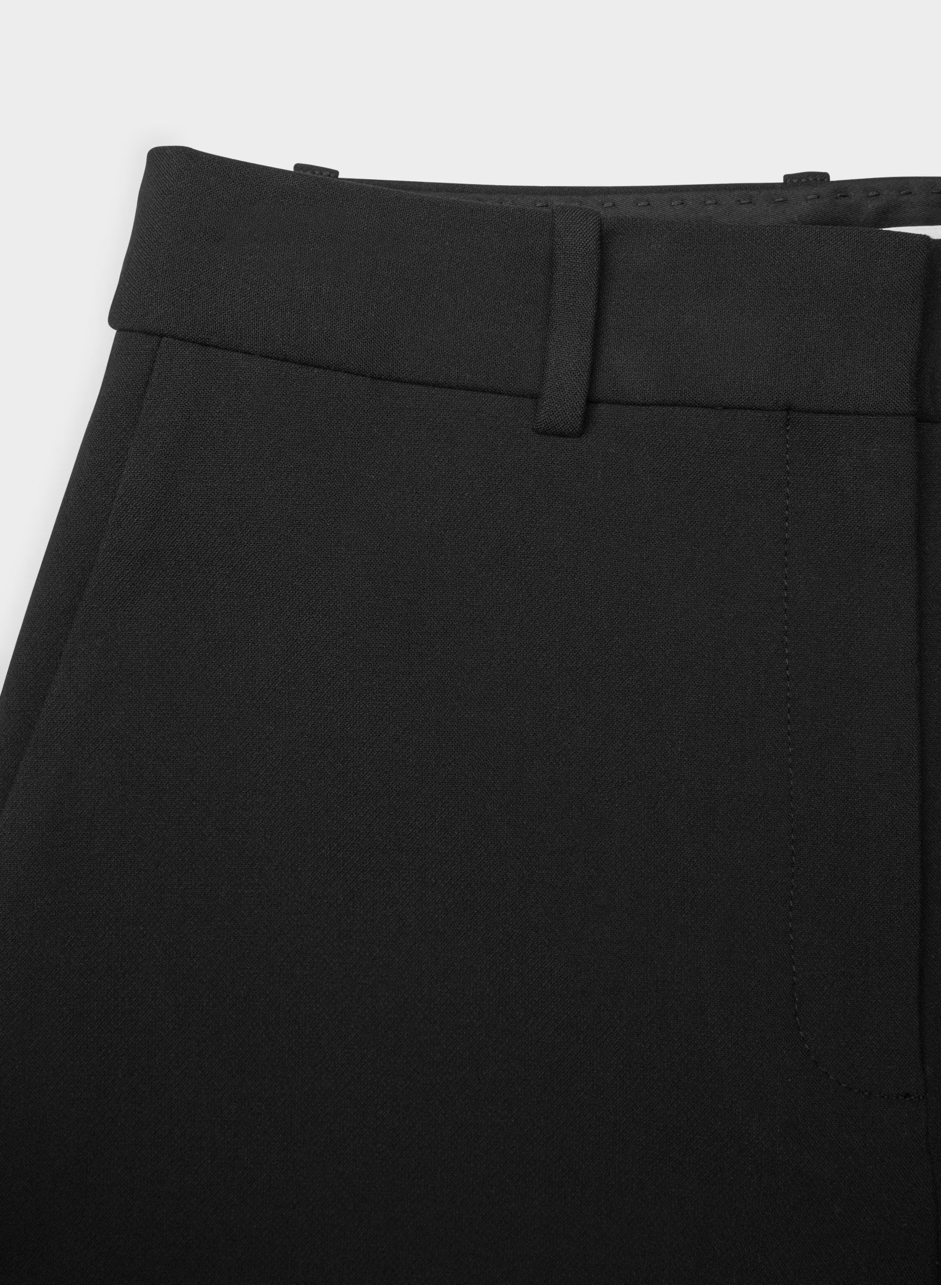 New Agency Mini Short - Eversential™ - BLACK