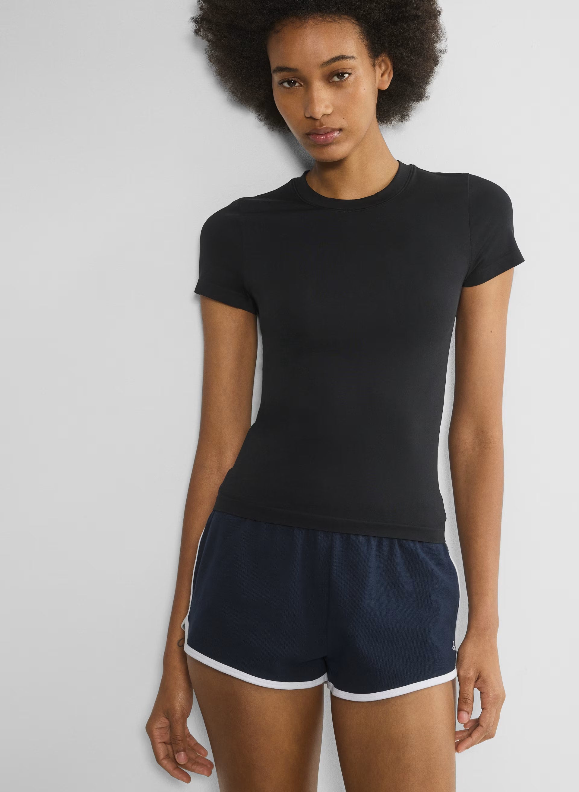 Smooth Seamless Willow T-Shirt - BLACK