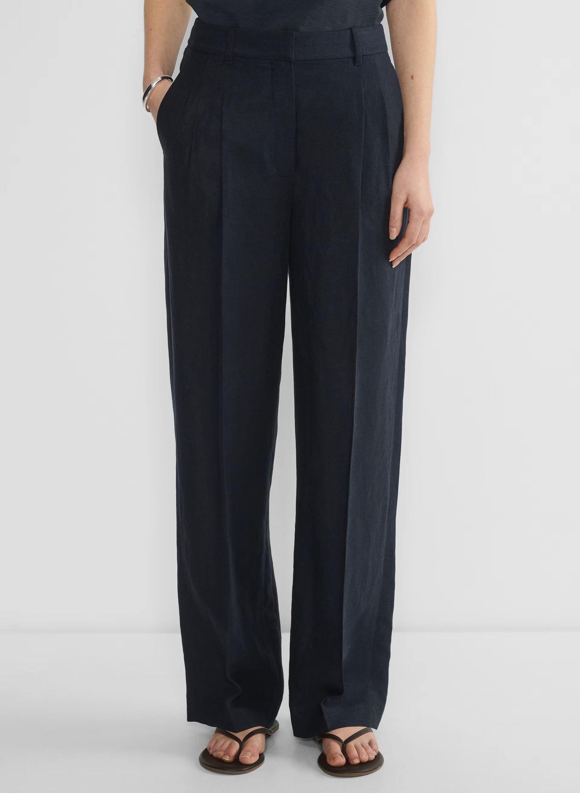 The Effortless Pant™ - CruiseLinen™ - DARK NIGHT NAVY