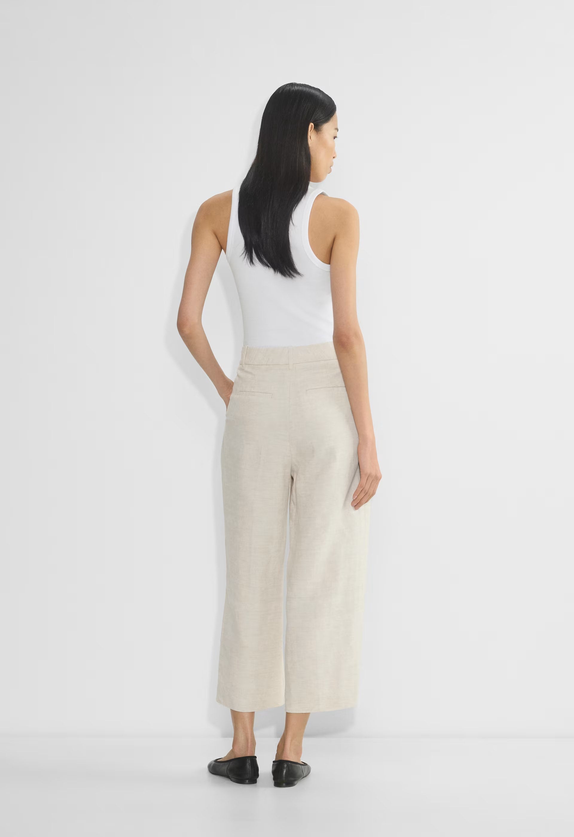 The Effortless Pant™ Cropped - CruiseLinen™ - NATURAL ECRU