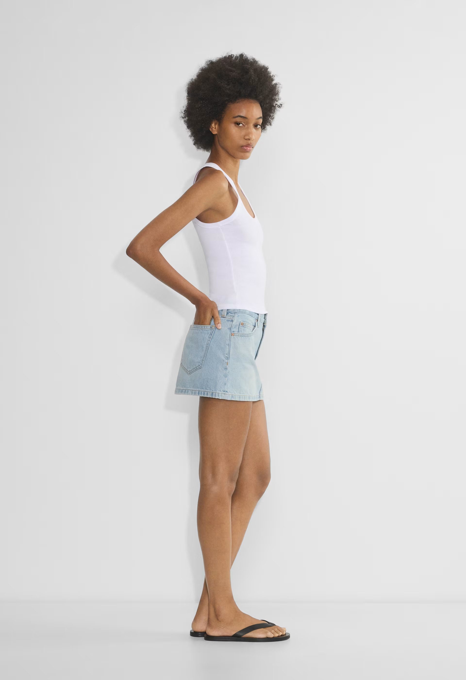 Denim Forum The ‘90s Vintage Micro Denim Skirt - HERE COMES THE SN BLCH