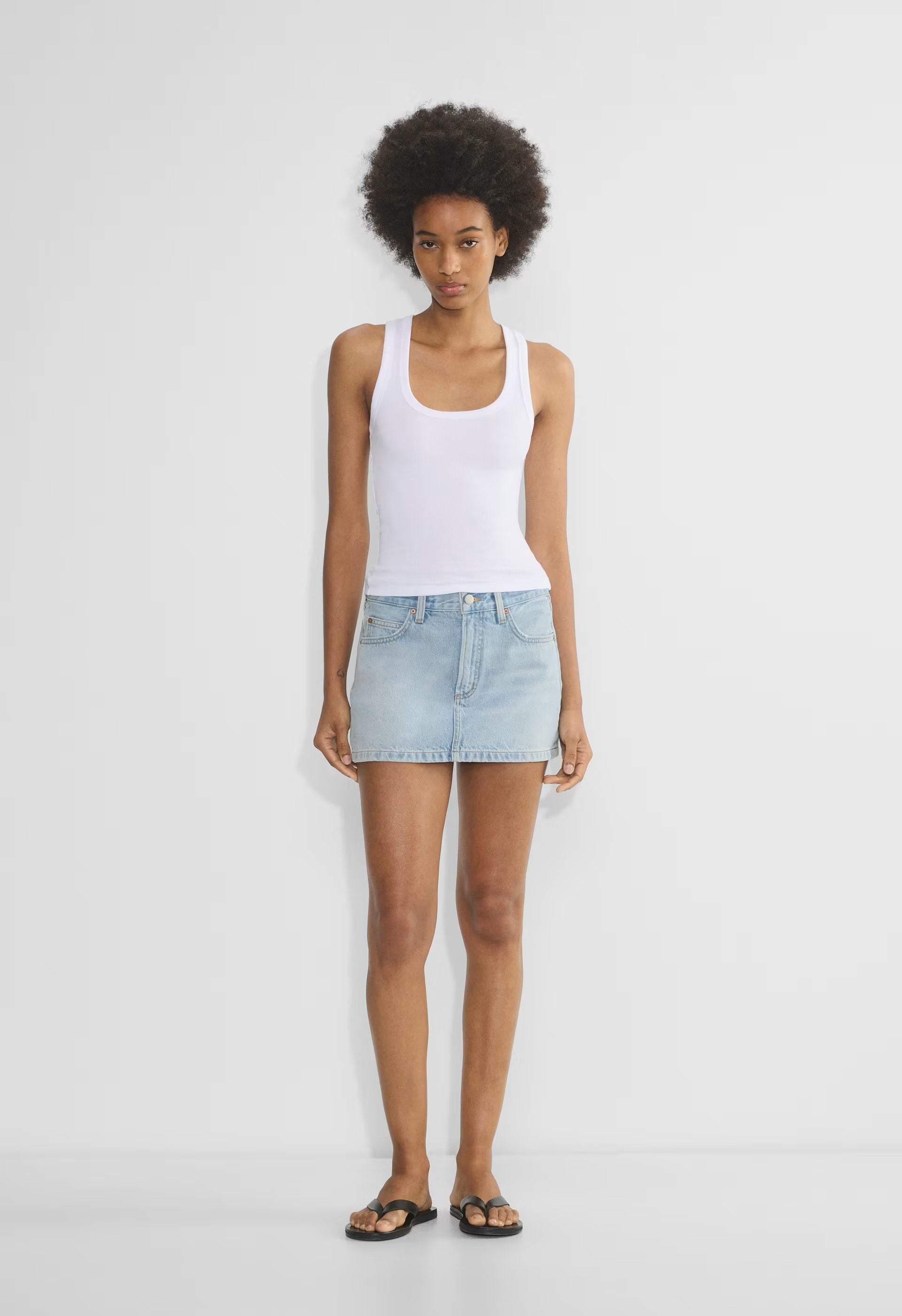 Denim Forum The ‘90s Vintage Micro Denim Skirt - HERE COMES THE SN BLCH