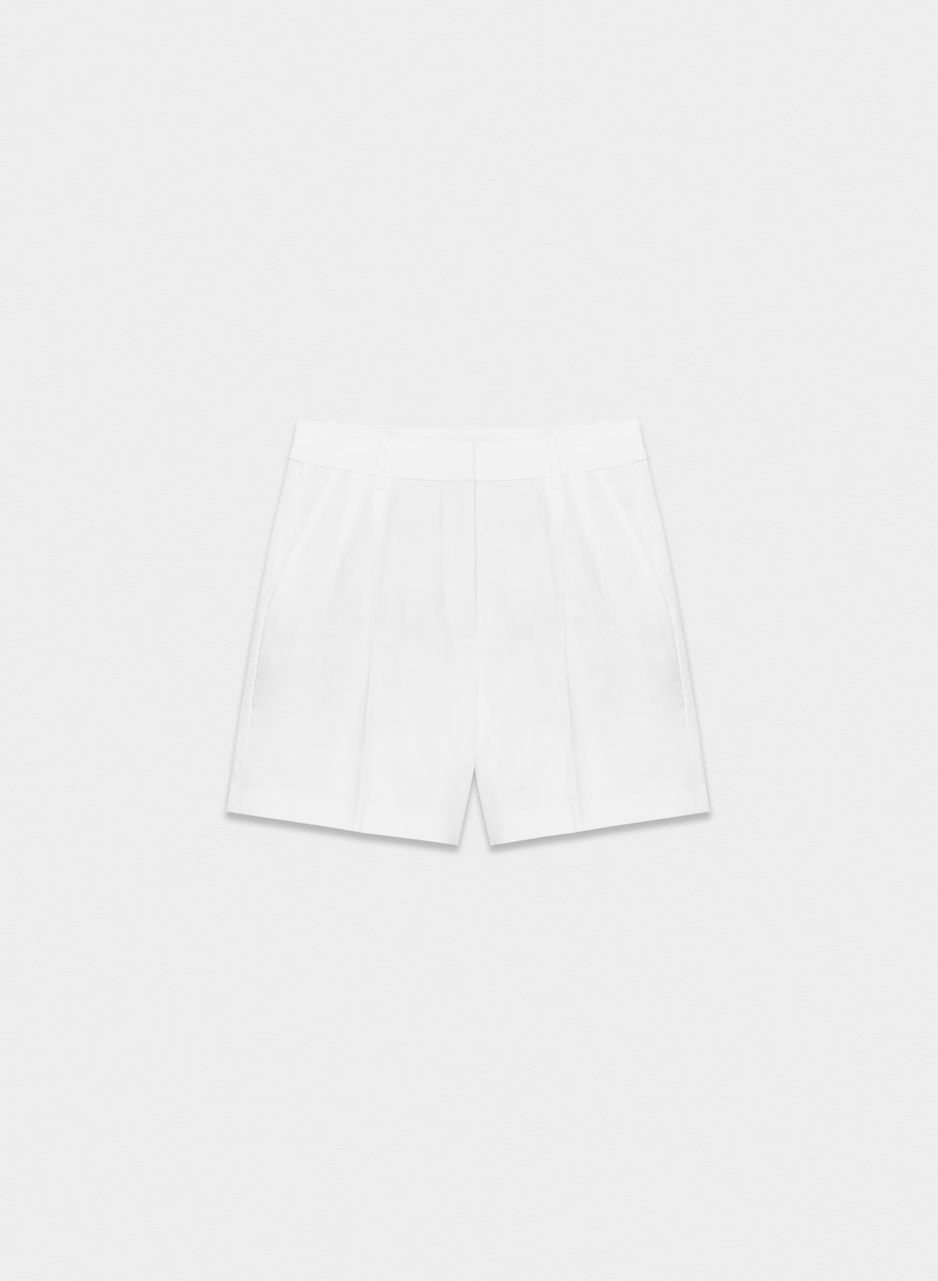 The Effortless Short™ Mid-Thigh - CruiseLinen™ - WHITE