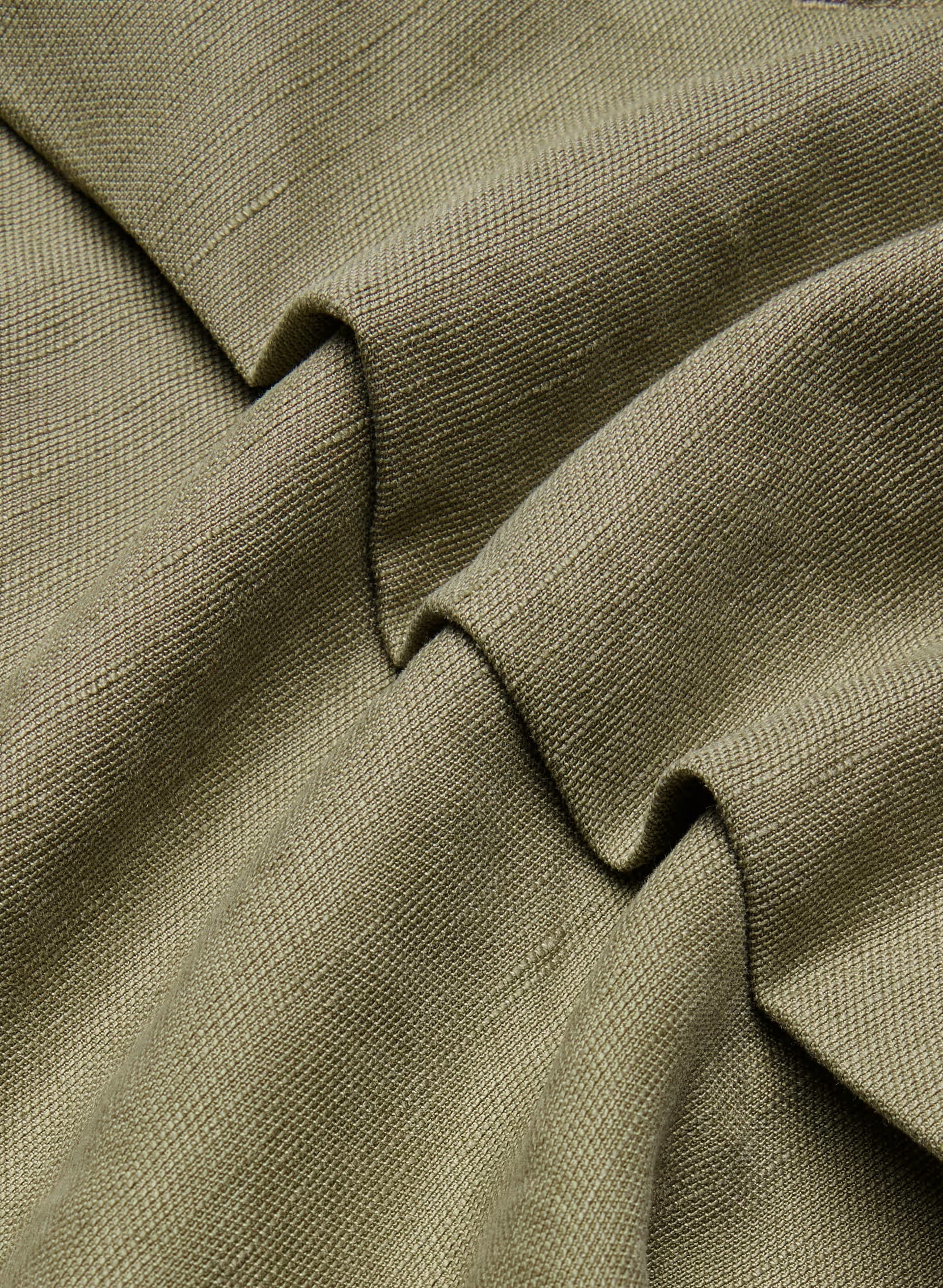 The Effortless Short™ Mid-Thigh - CruiseLinen™ - SUNDRIED OLIVE