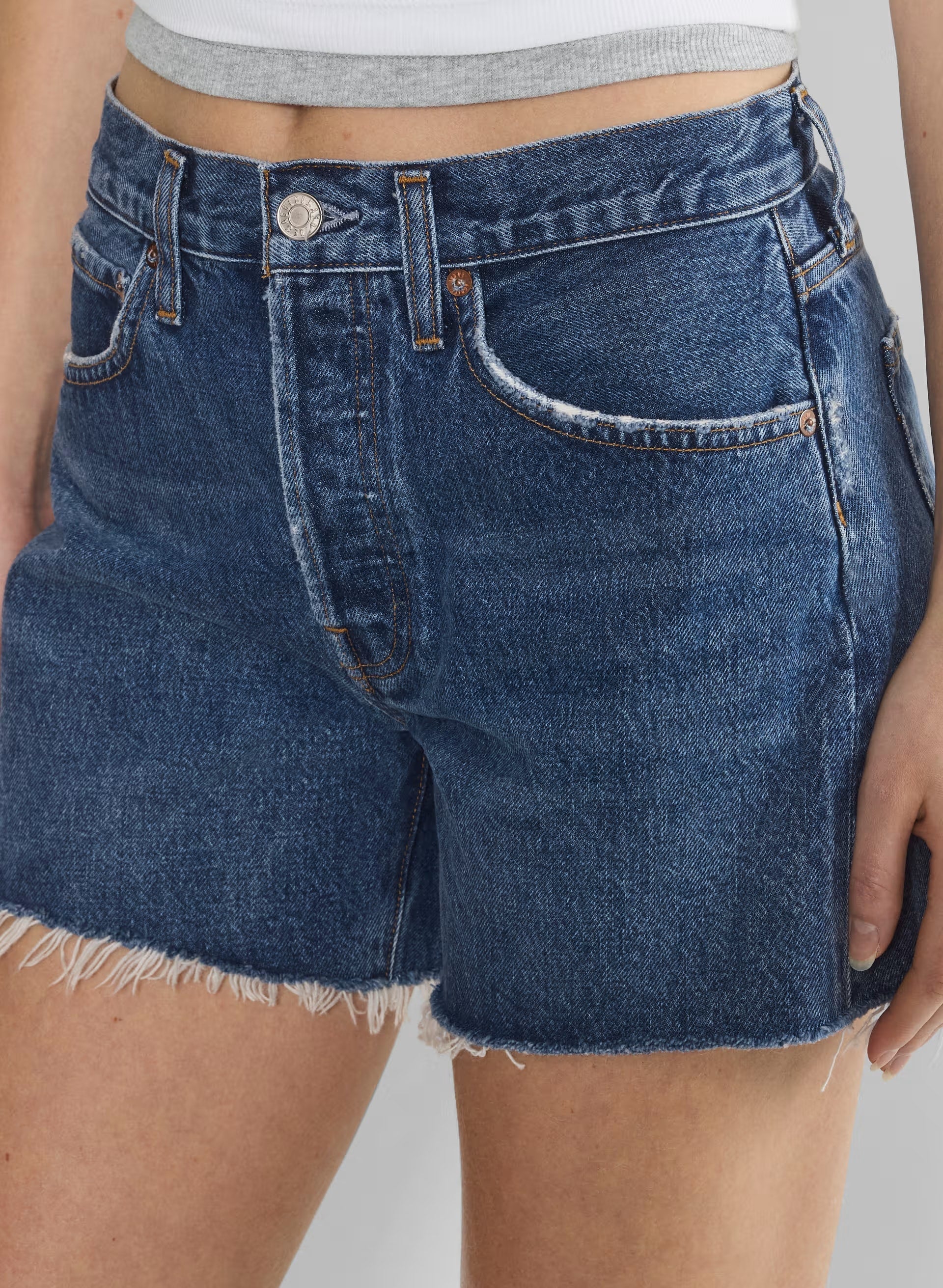 AGOLDE Parker Long Jean Short - CAUTION