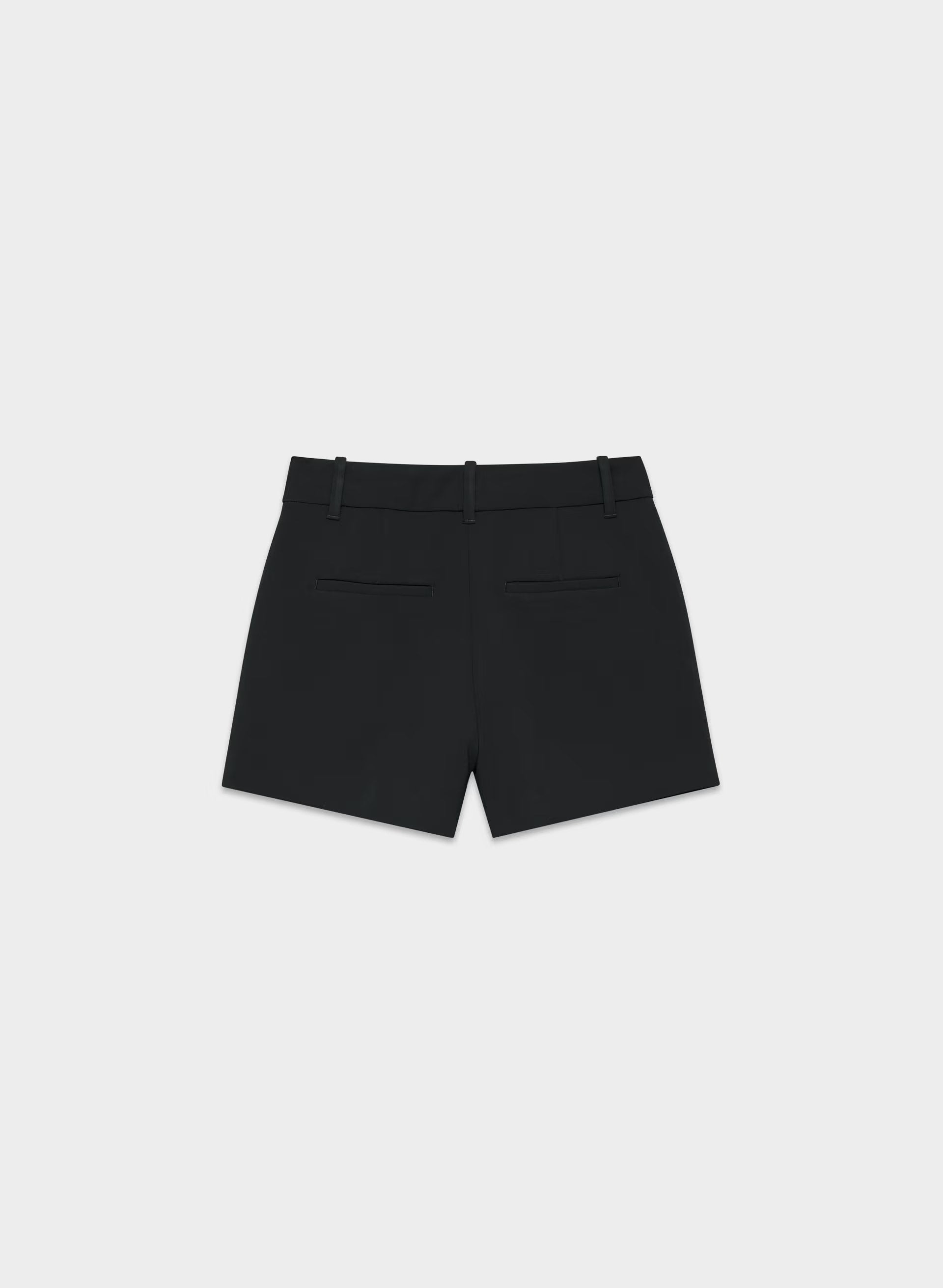 The Effortless Short™ Curve-fit Mini - Crepette™ - BLACK