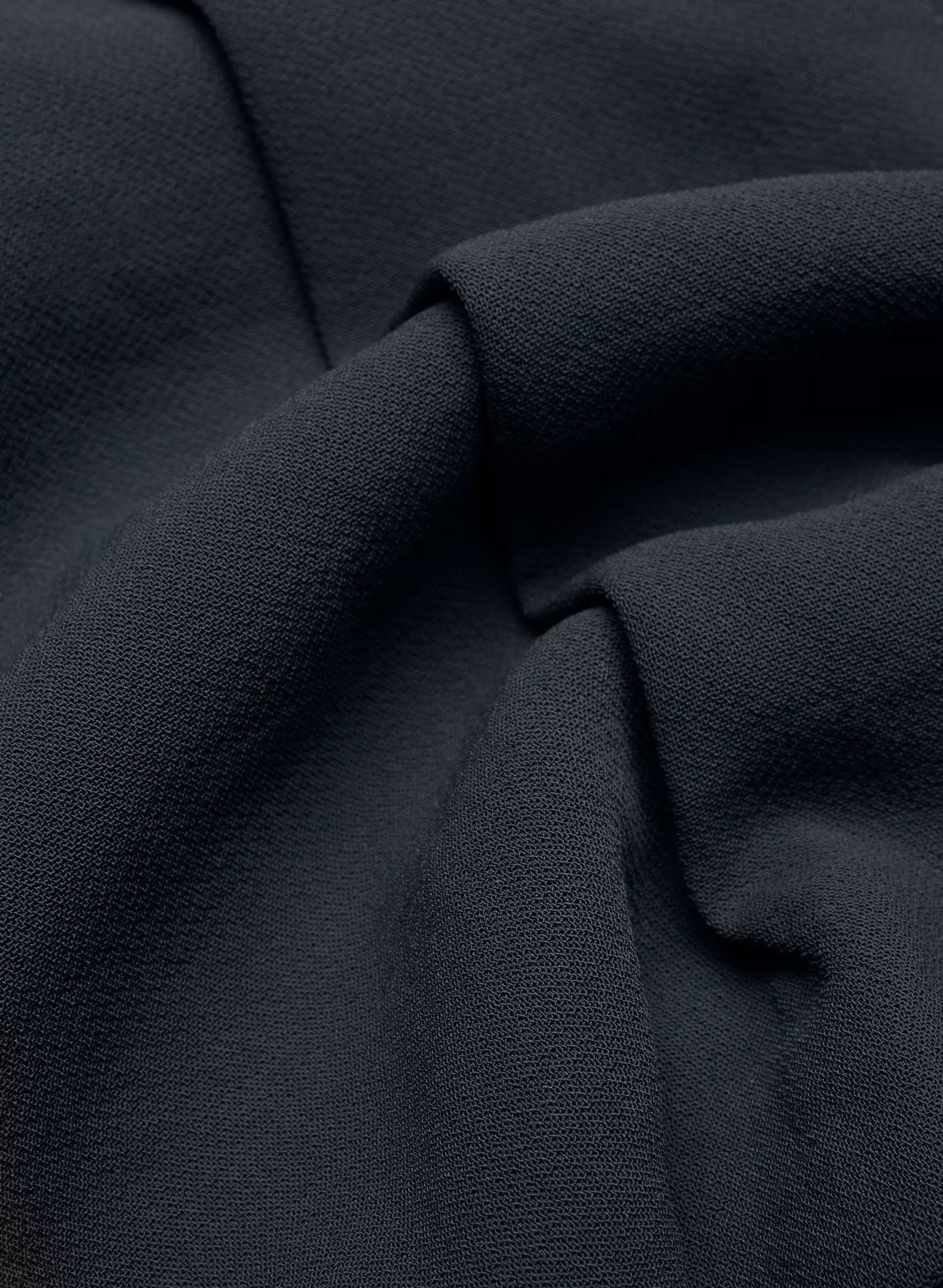 The Effortless Short™ Curve-fit Mini - Crepette™ - DARK NIGHT NAVY