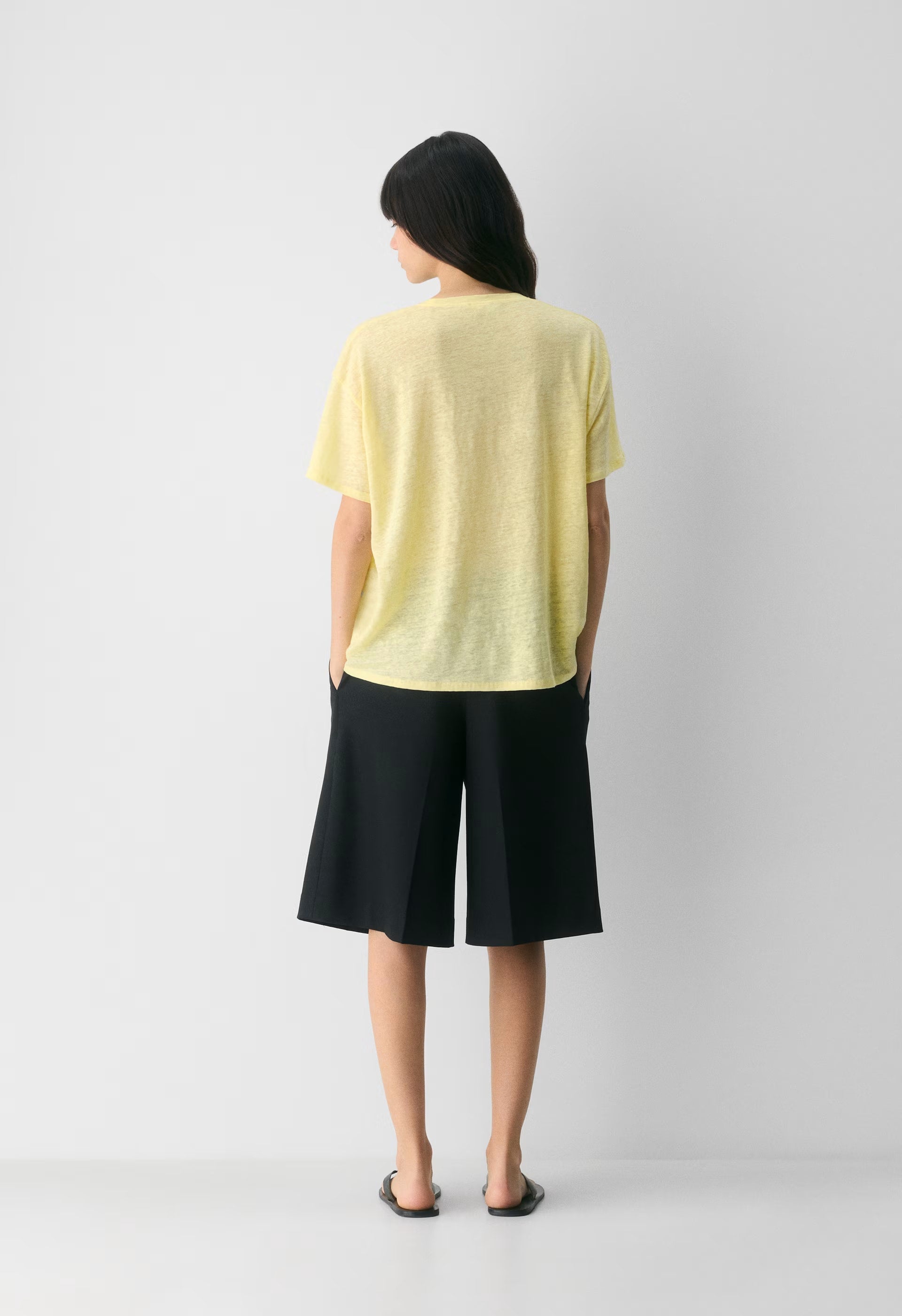 Loom Linen Quay T-Shirt - LEMONADE
