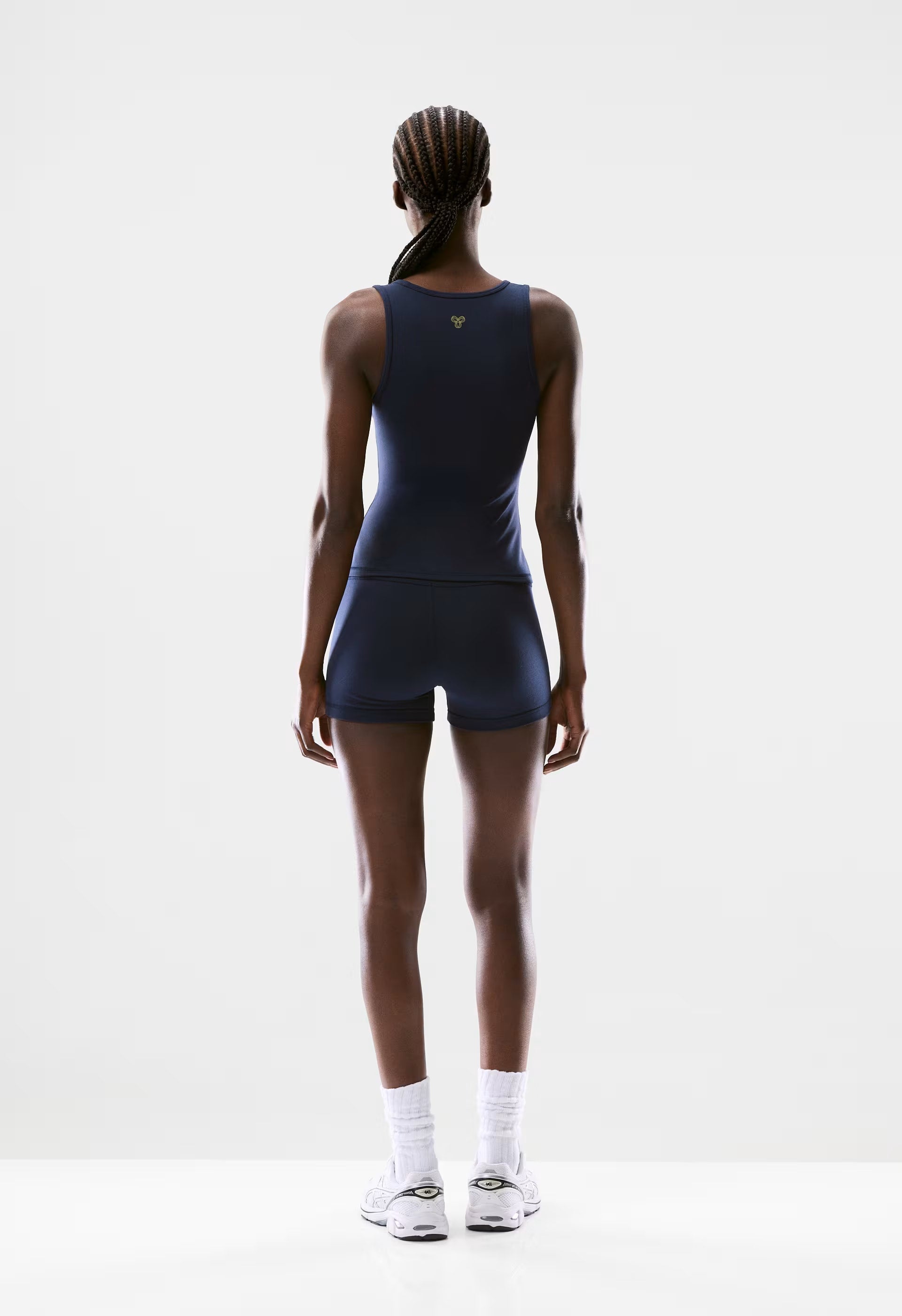 LIFE Fluidity Tank - ADMIRAL