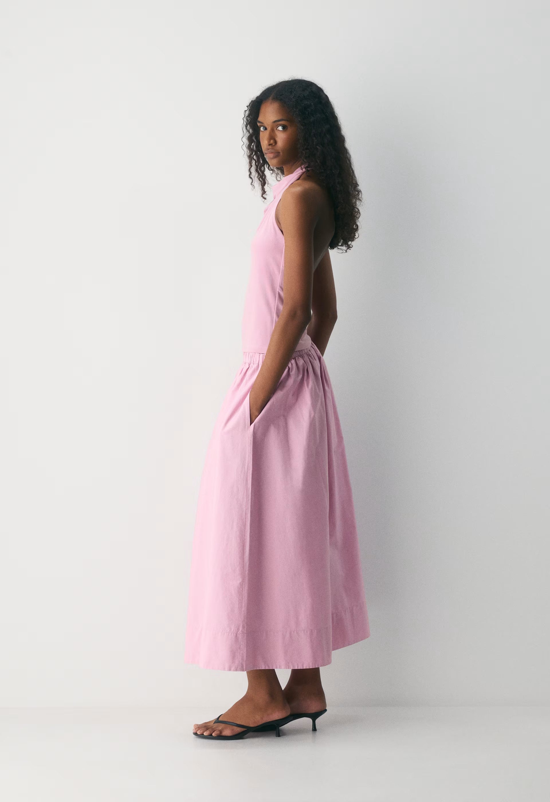 Smooth Matter™ Tower Halter Top - SWEET PEA PURPLE