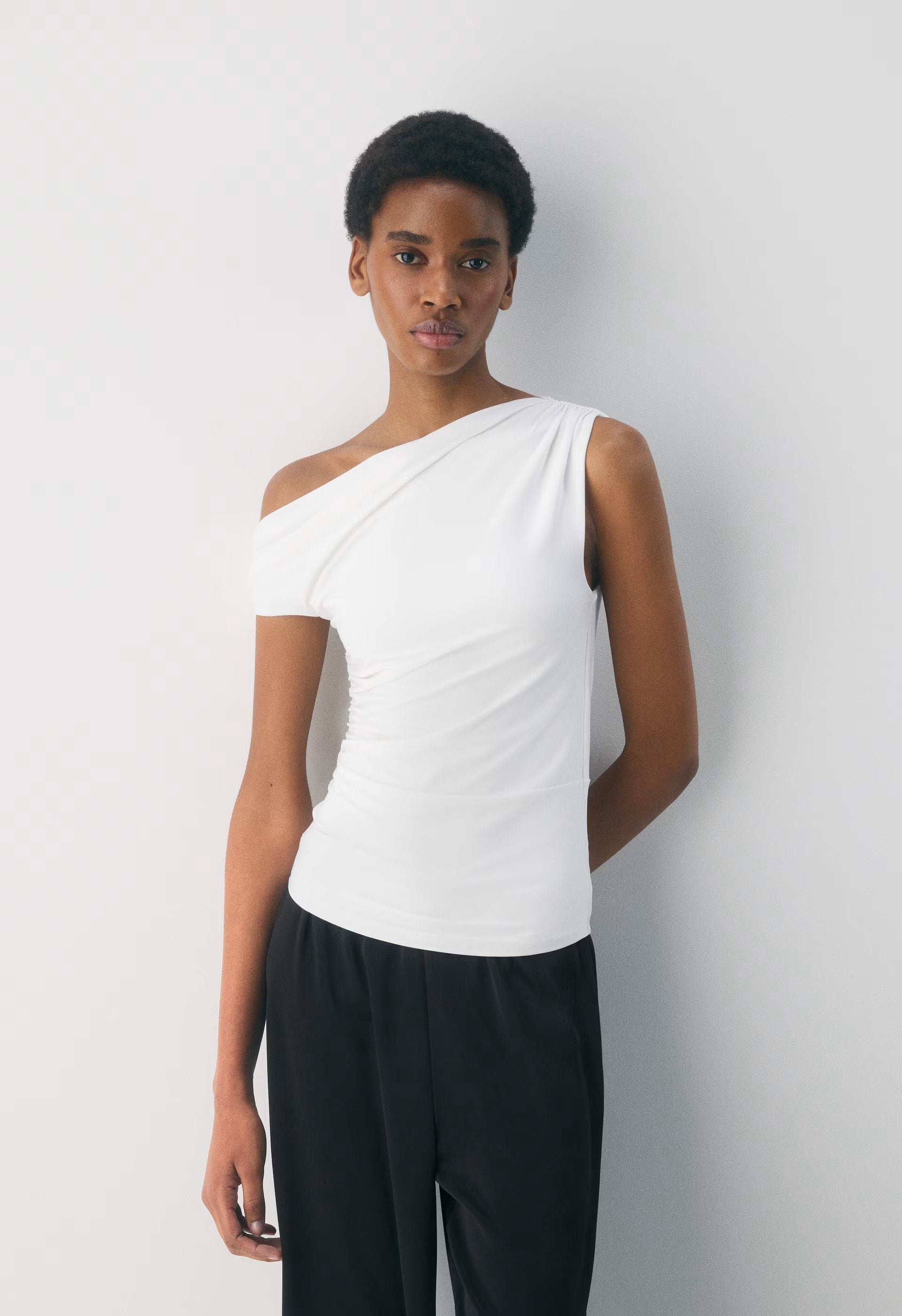 Smooth Matter™ Gallery Top - WHITE