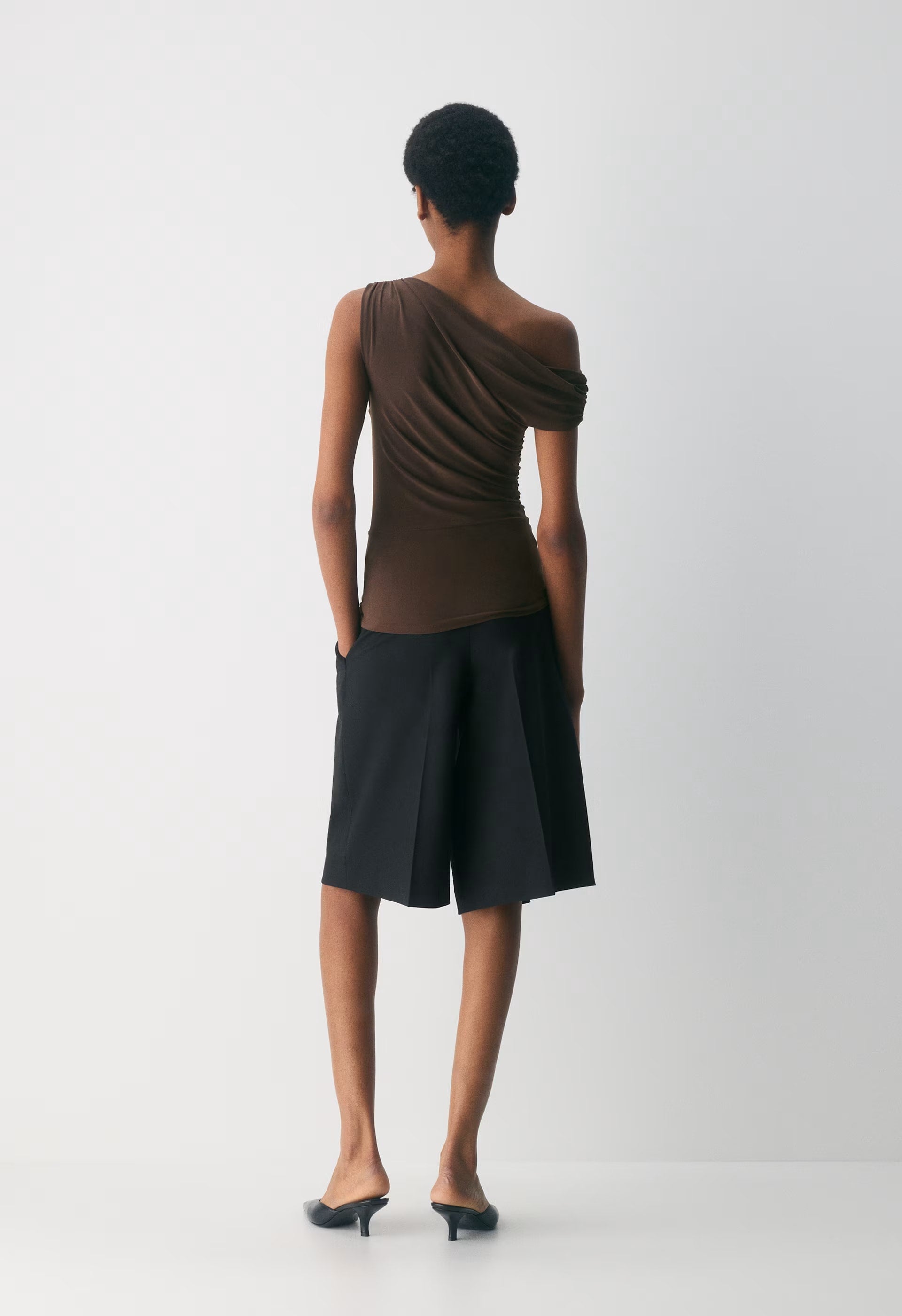 Smooth Matter™ Gallery Top - RICH MOCHA BROWN