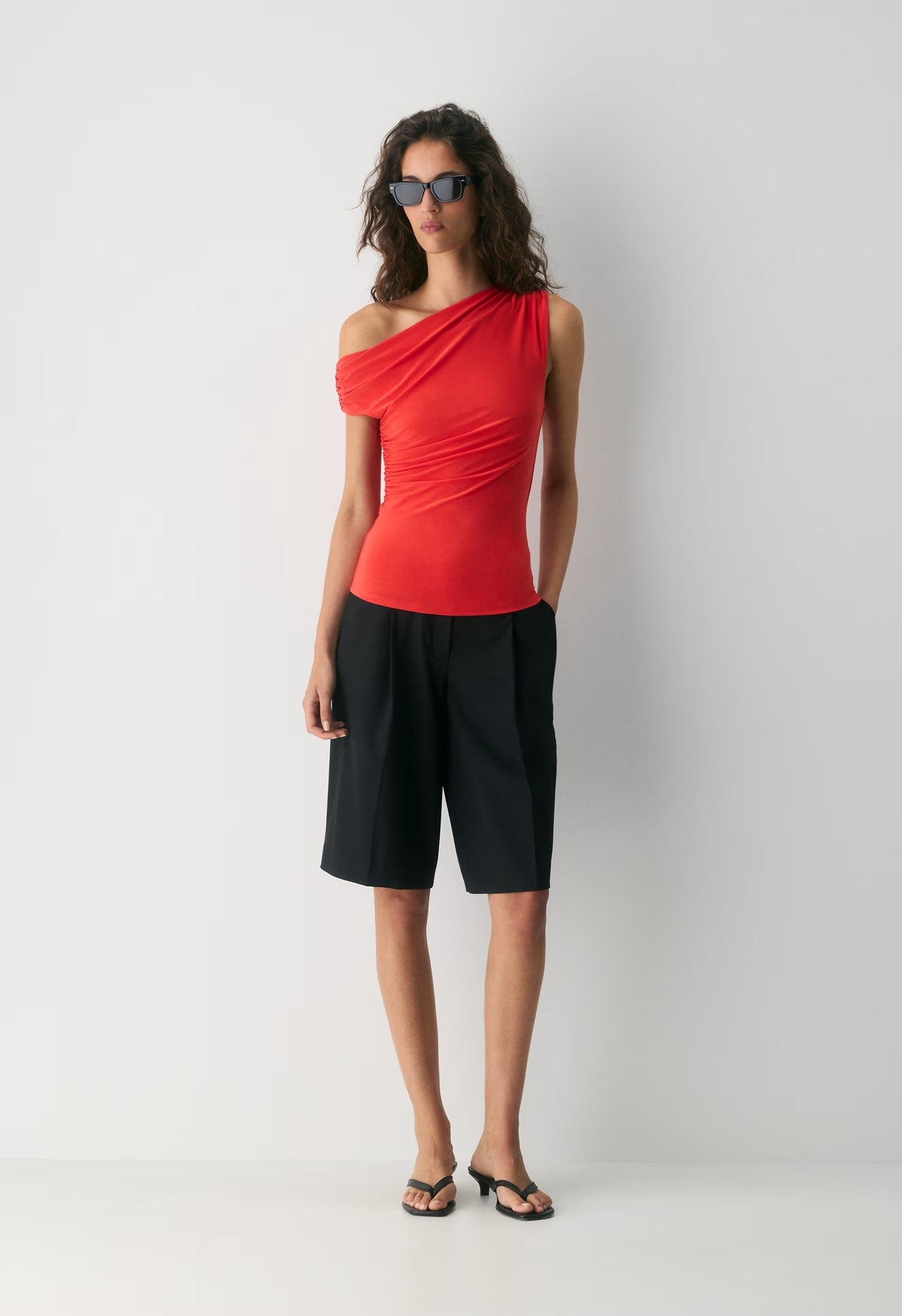 Smooth Matter™ Gallery Top - CHERRYBOMB RED