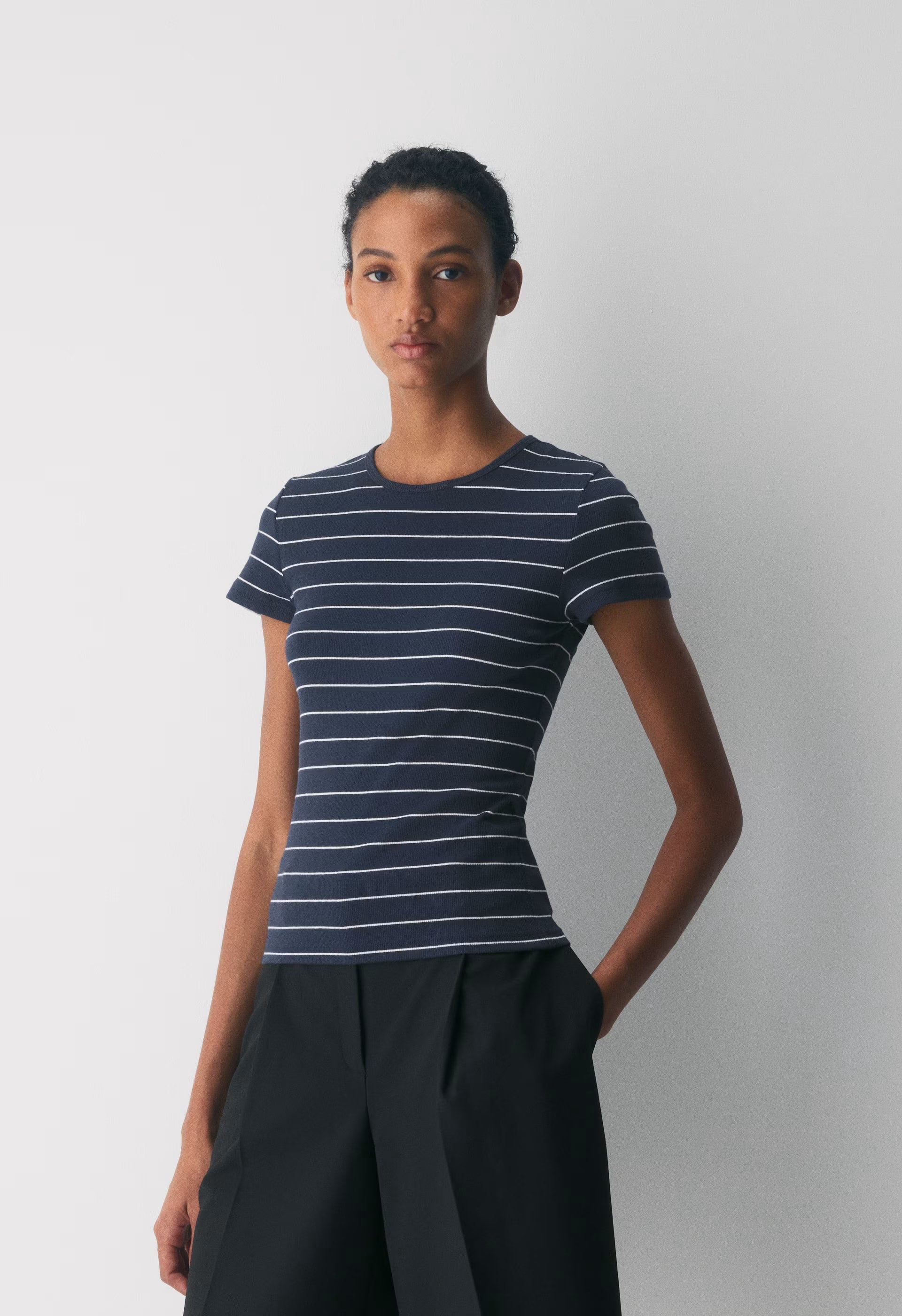 HomeStretch™ Rib Tune T-Shirt - ADMIRAL/WHITE