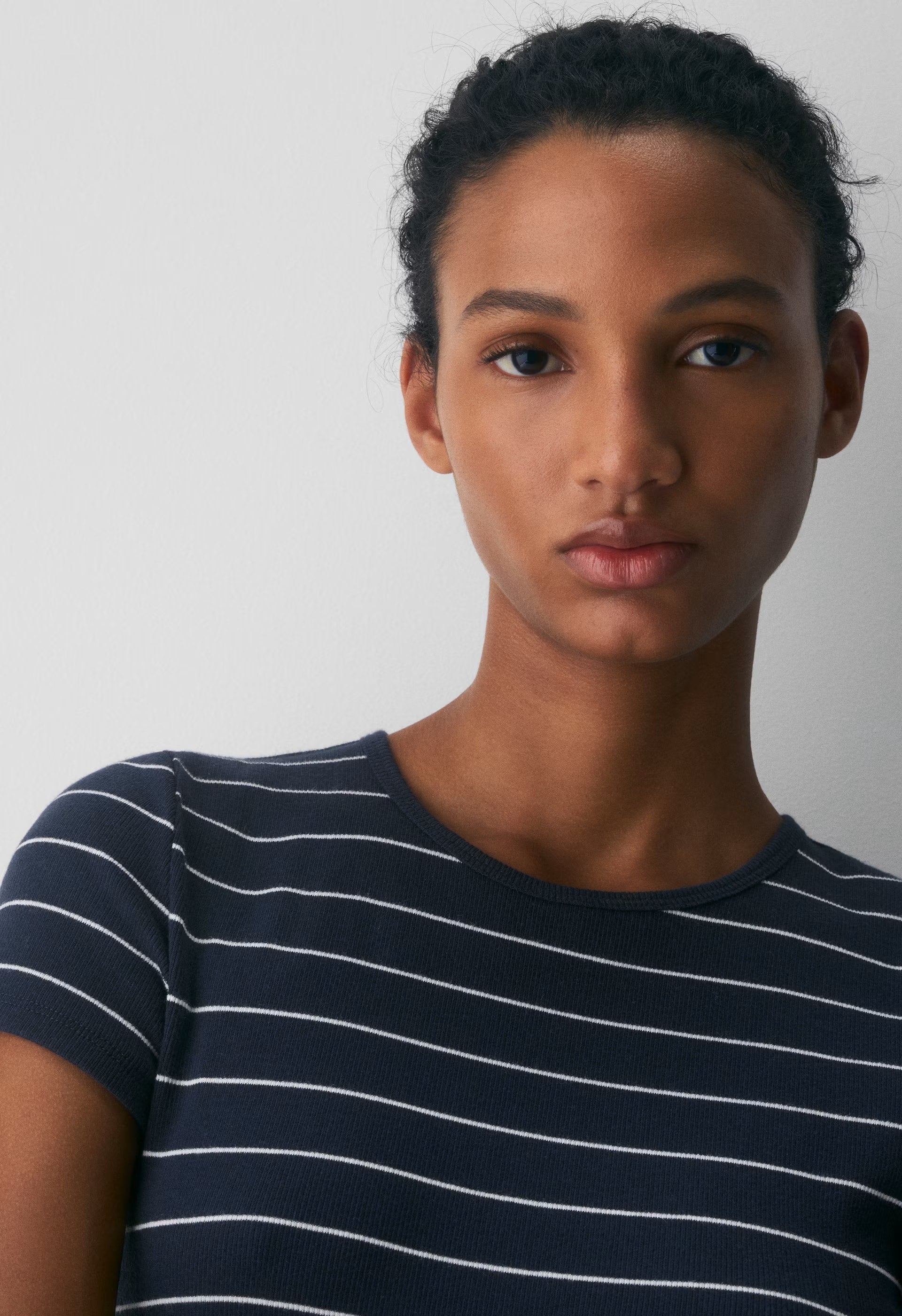 HomeStretch™ Rib Tune T-Shirt - ADMIRAL/WHITE