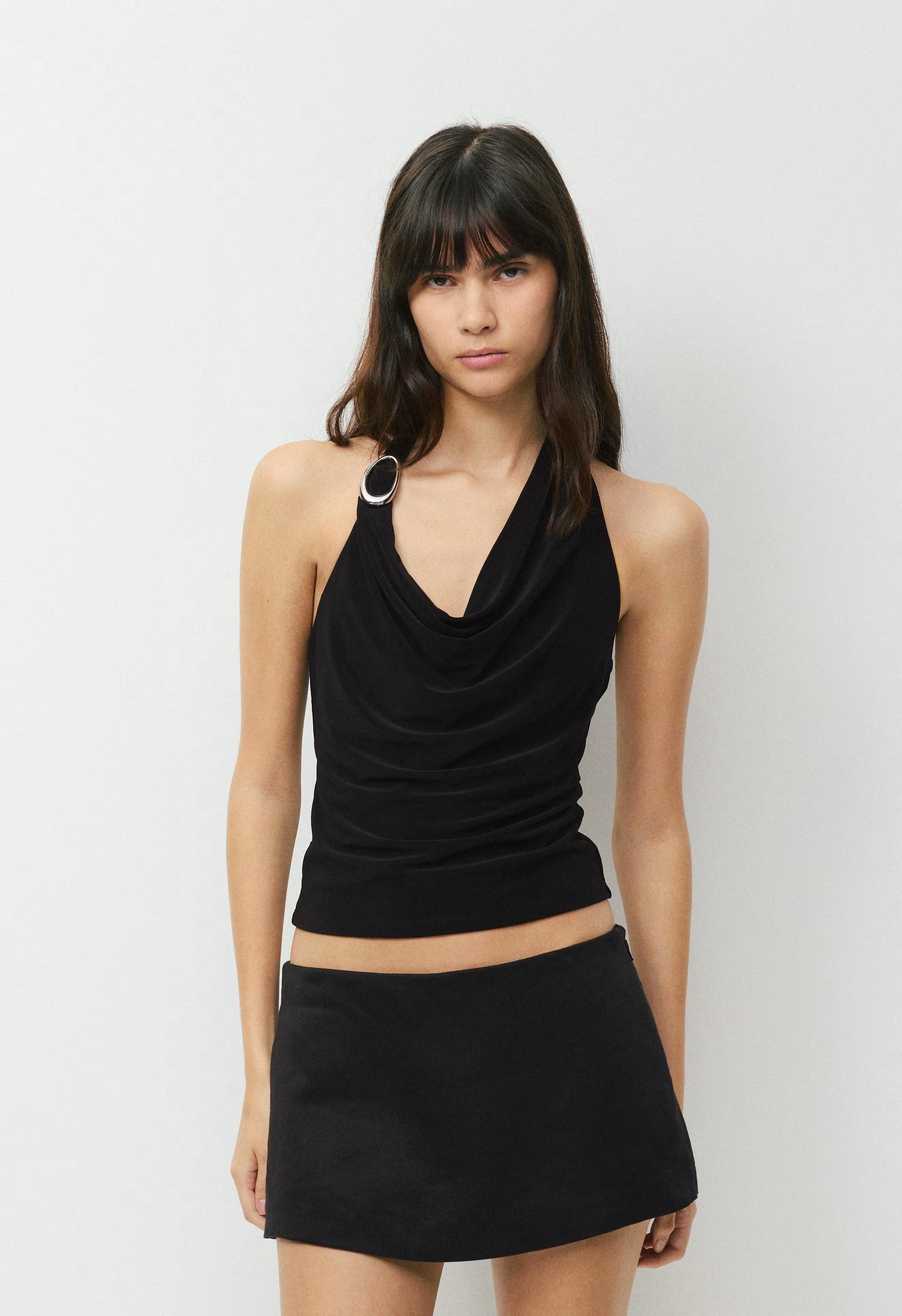 Smooth Matter™ Decanter Halter Top - BLACK/SILVER