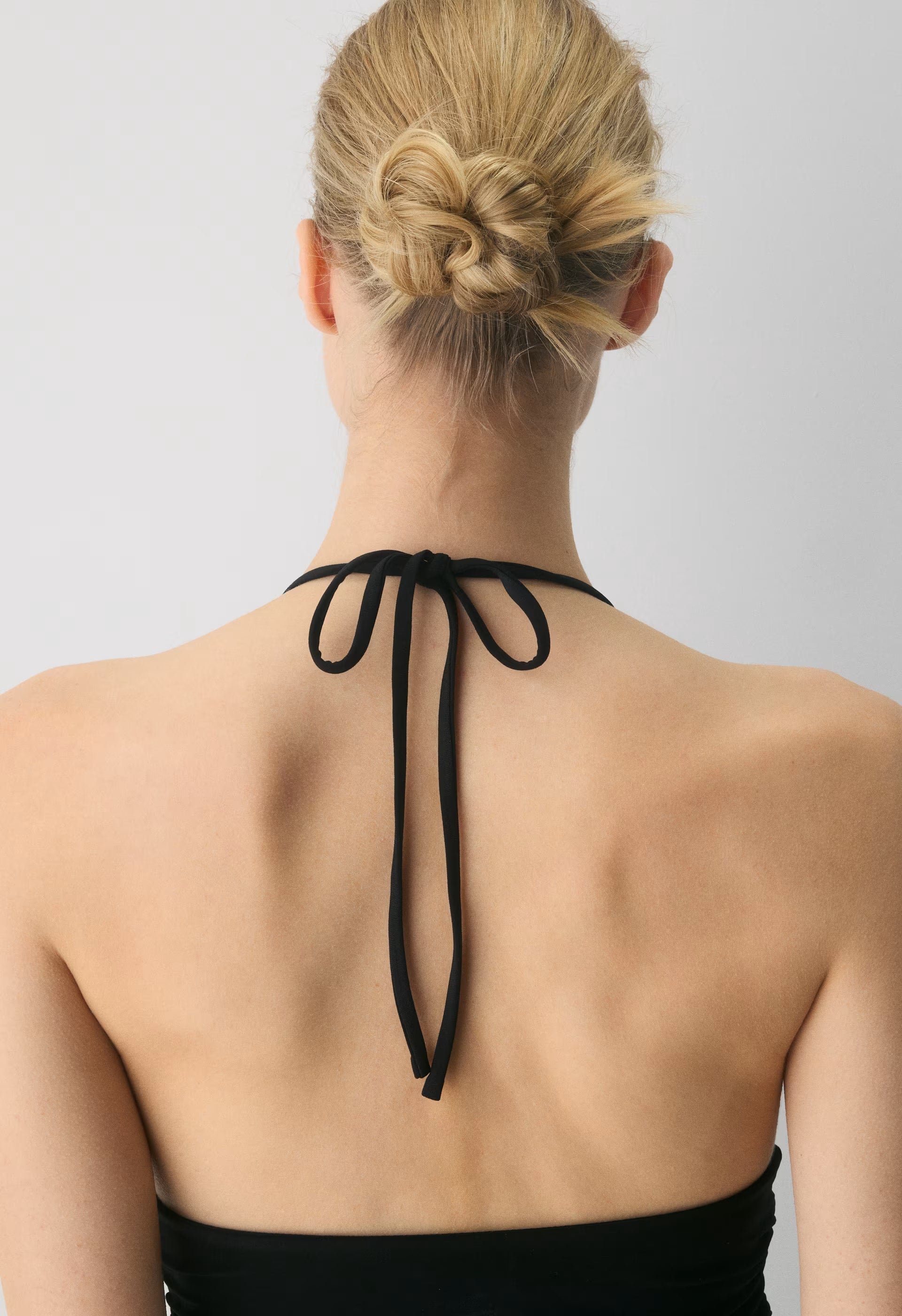 Smooth Matter™ Odeum Halter Top - BLACK