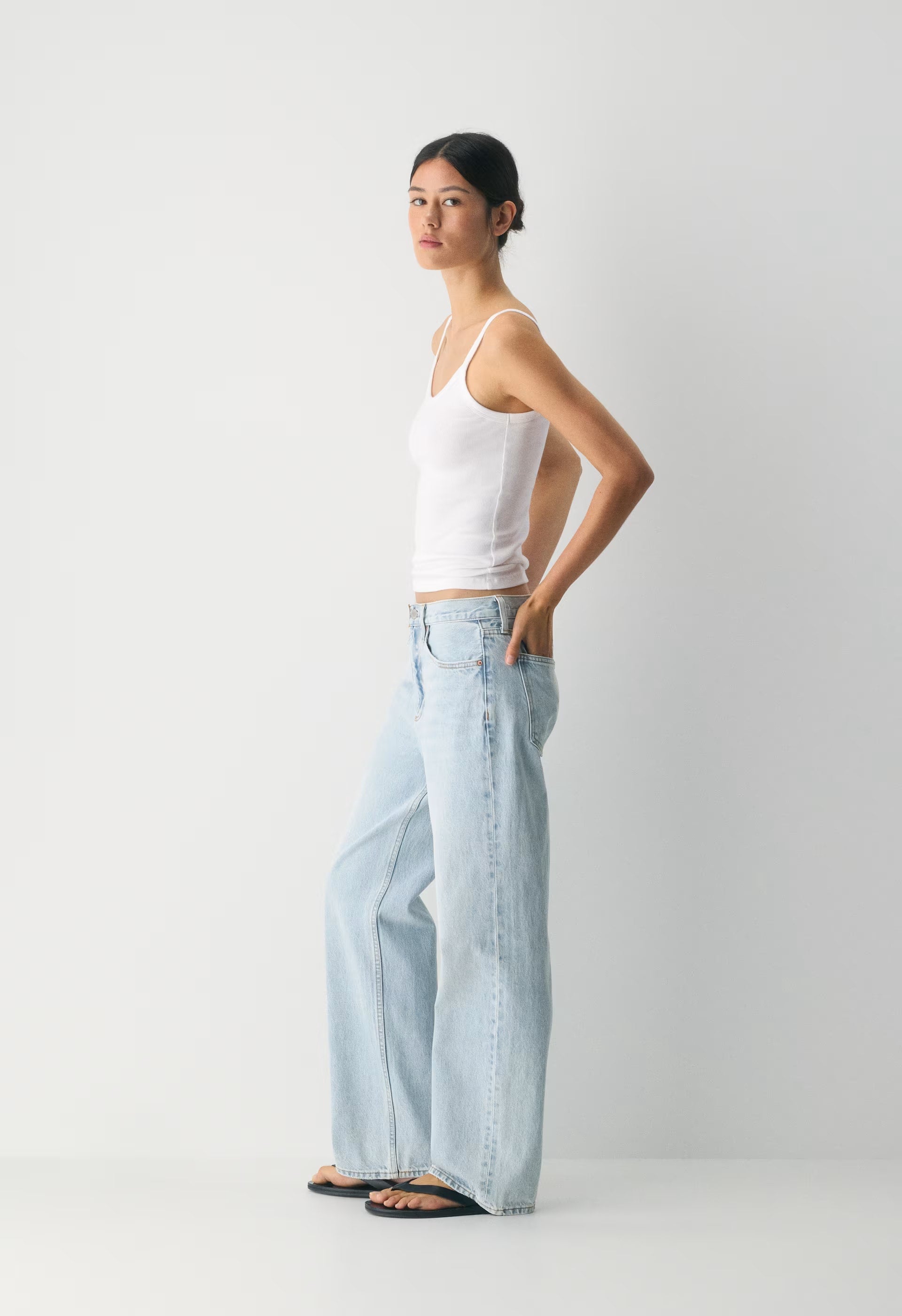 Homestretch™ Rib Spectrum Hip Cami Tank - WHITE