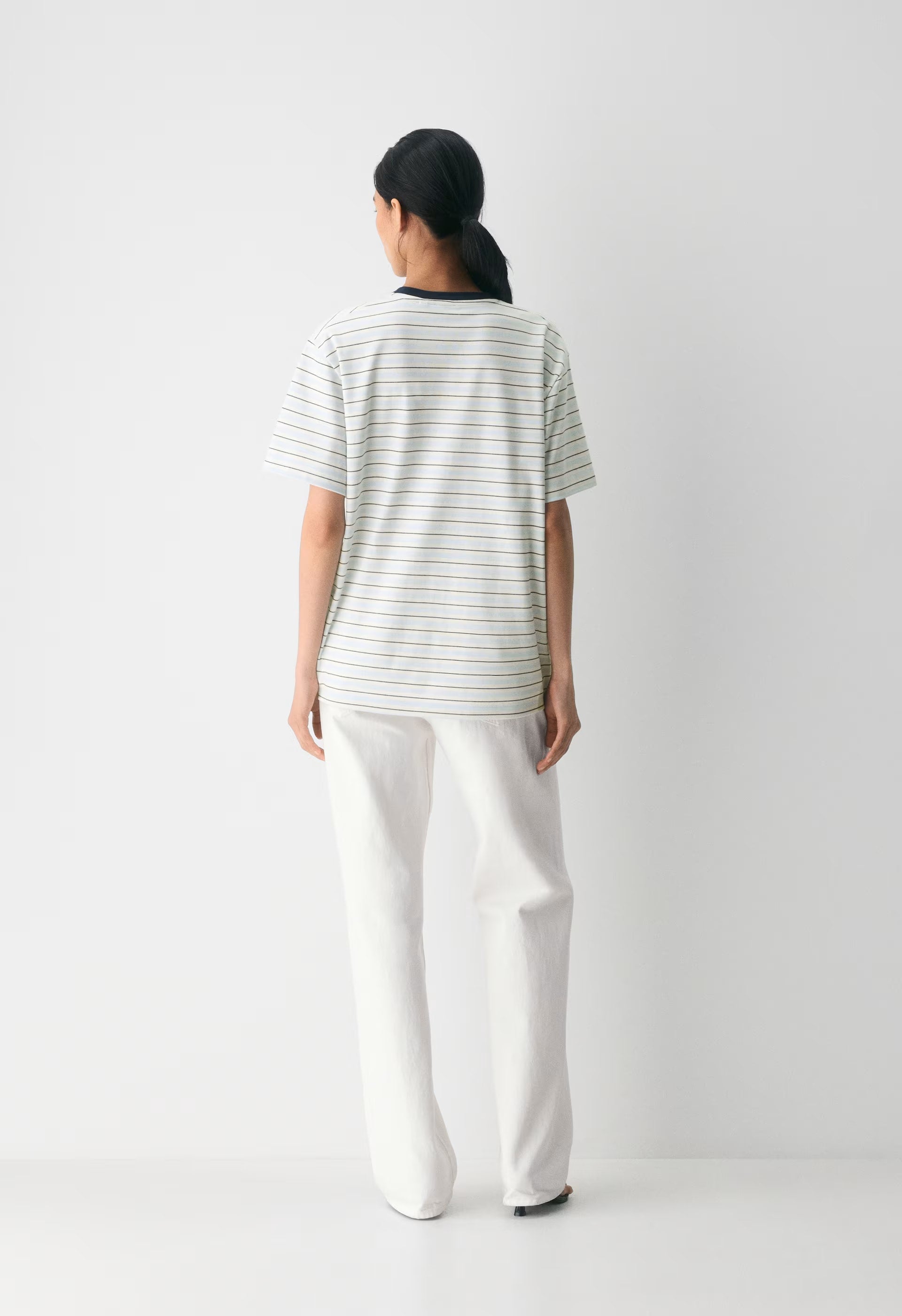 InterLock Cotton Pegasus T-Shirt - LT BIRCH/ ADMIRAL