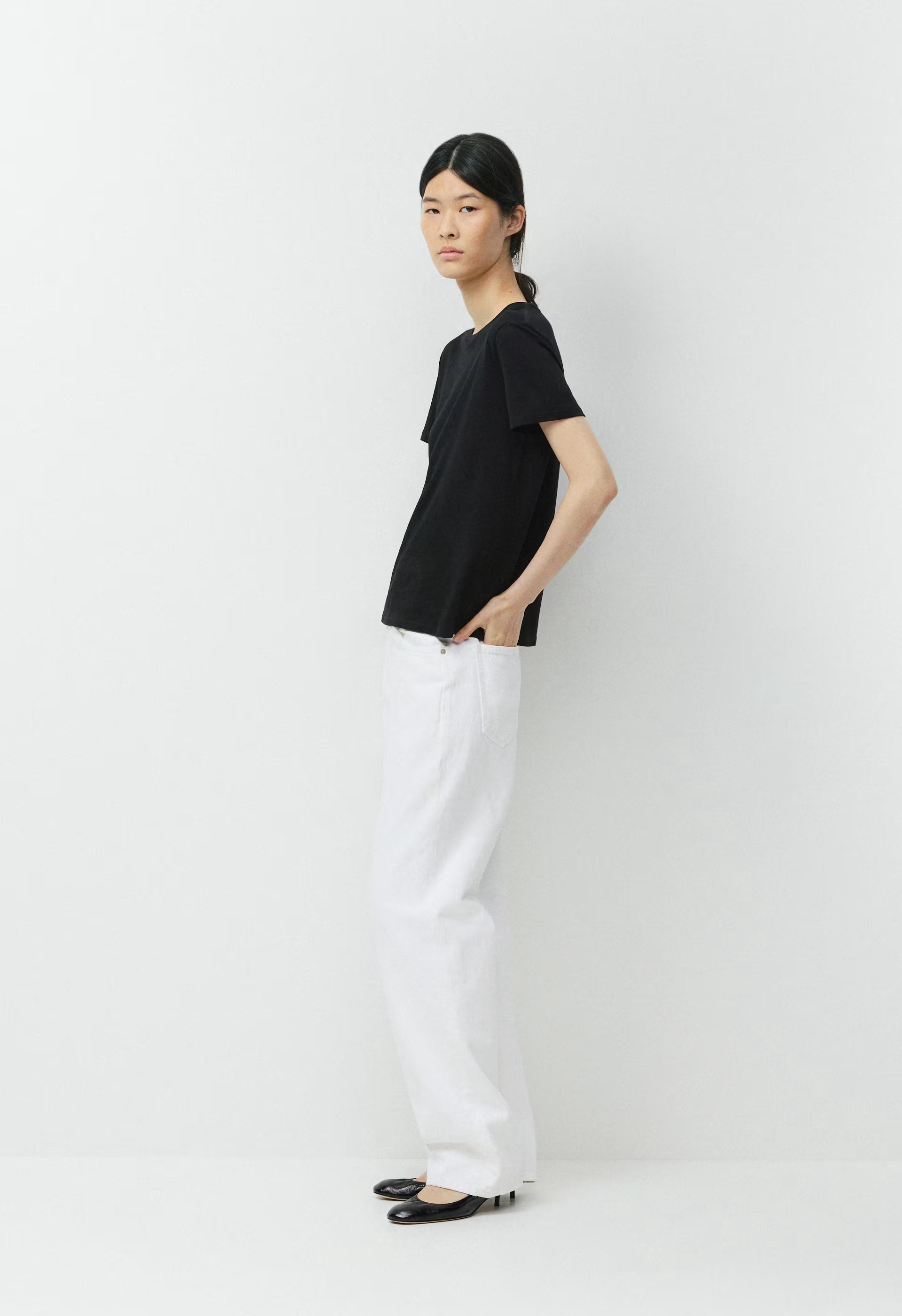 Wisp Cotton Nysa T-Shirt - BLACK