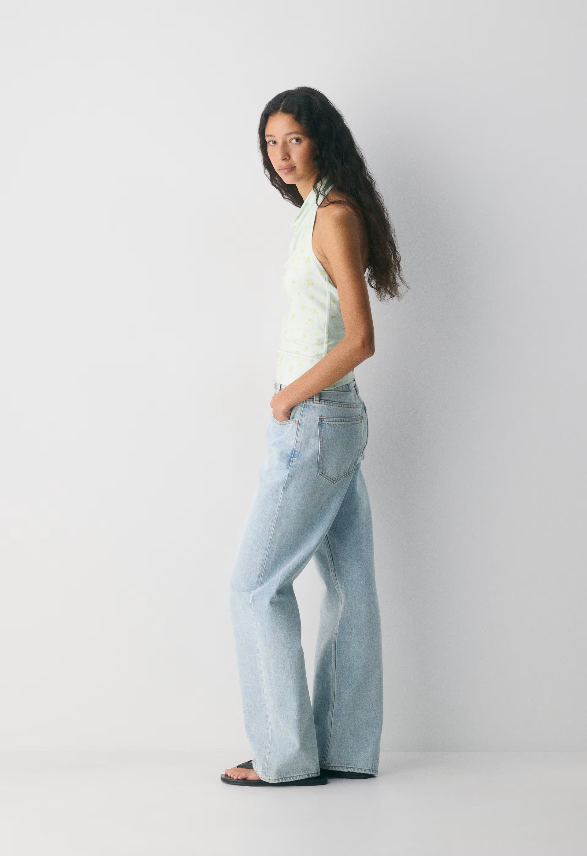 Smooth Matter™ Tower Halter Top - PALE AGV GR /PALE YLW