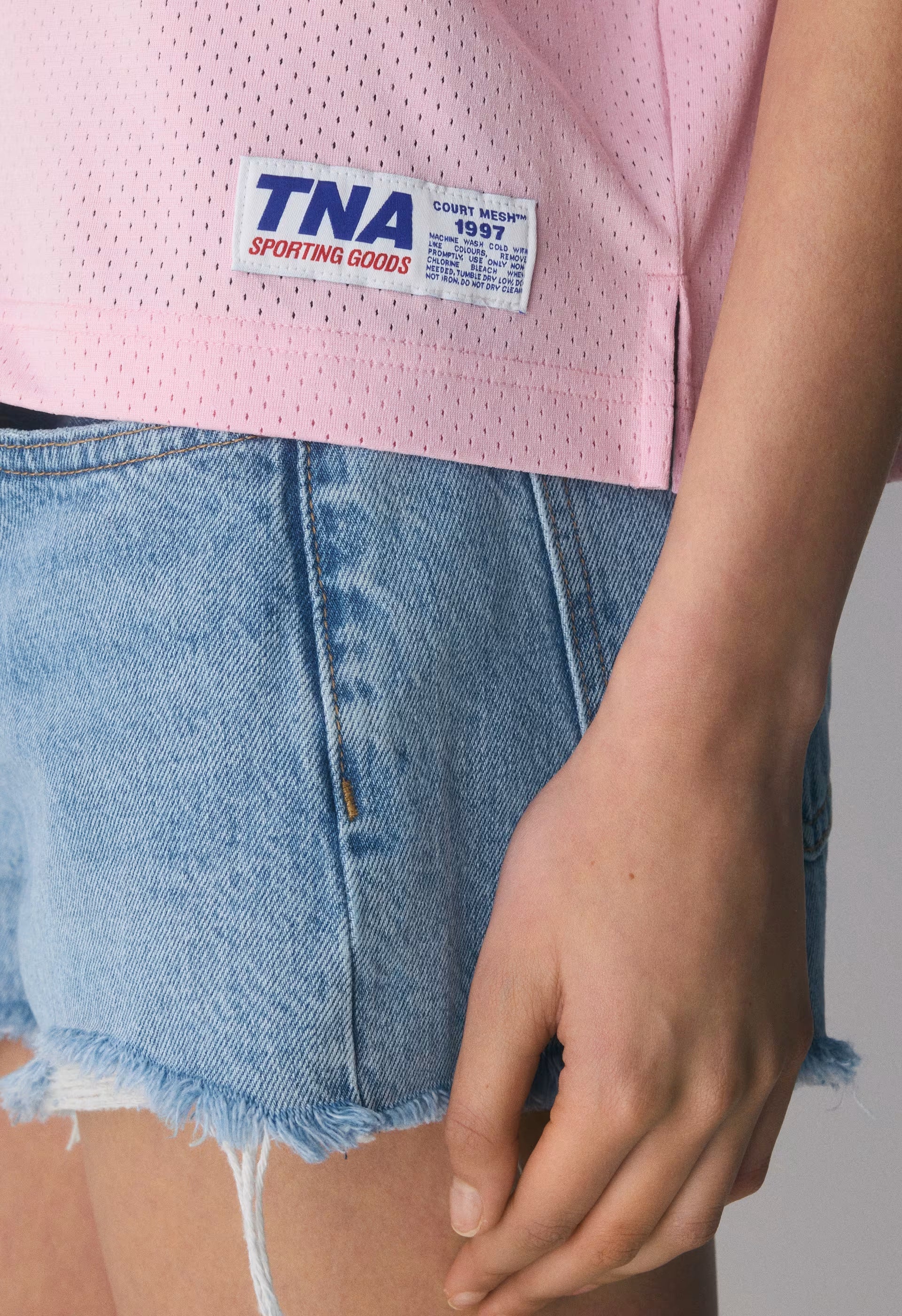 Court Mesh™ Endgame Jersey - MILKSHAKE PINK/WHITE