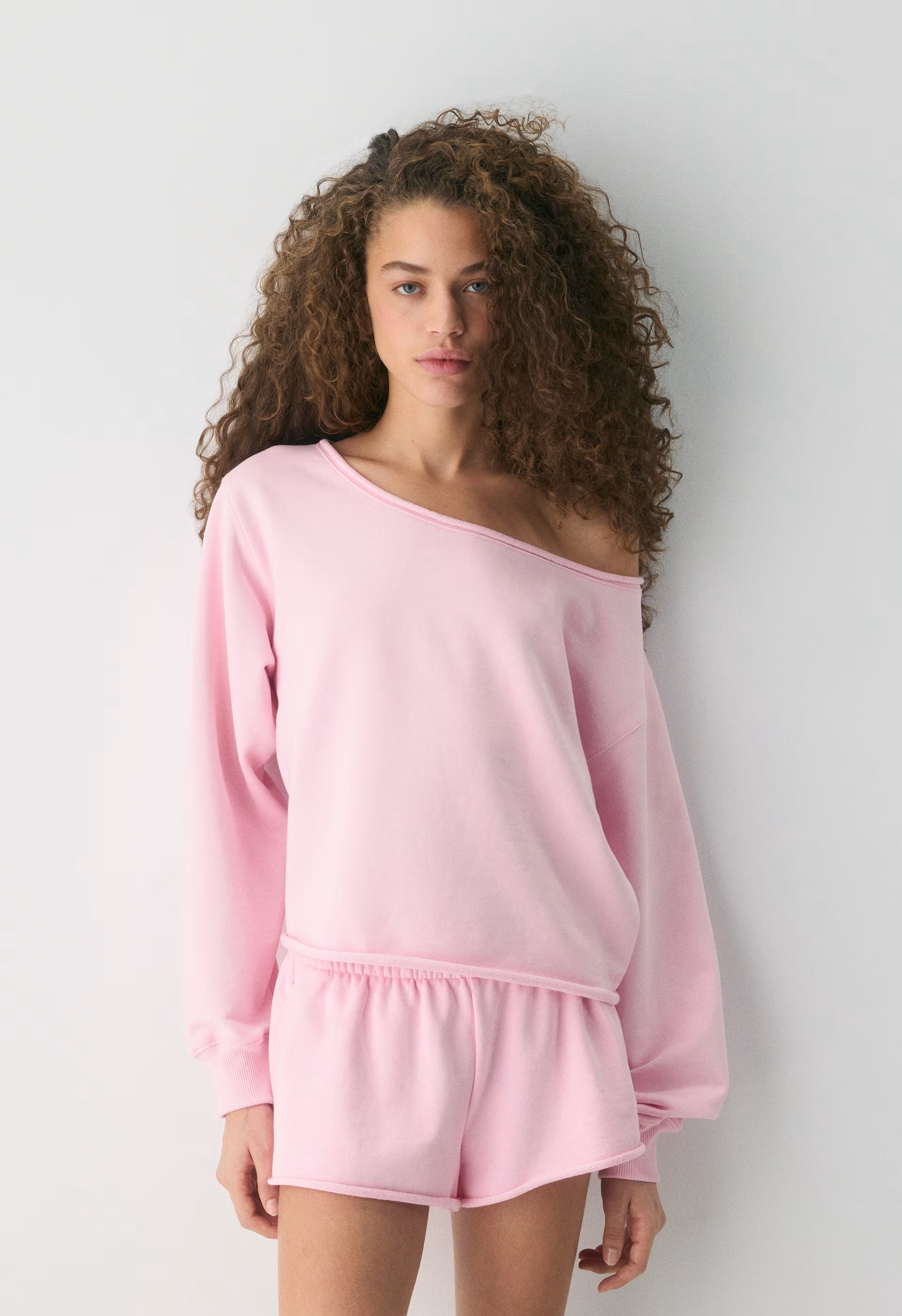 Terry Sweatfleece Perfect Off-Shoulder Top - MILKSHAKE PINK