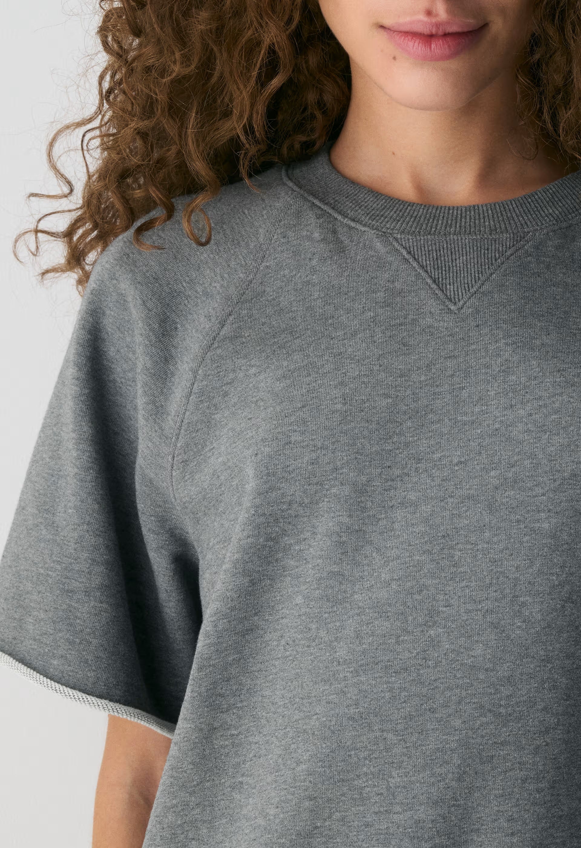 Terry Sweatfleece Perfect Raglan T-Shirt - HEATHER DARK GREY