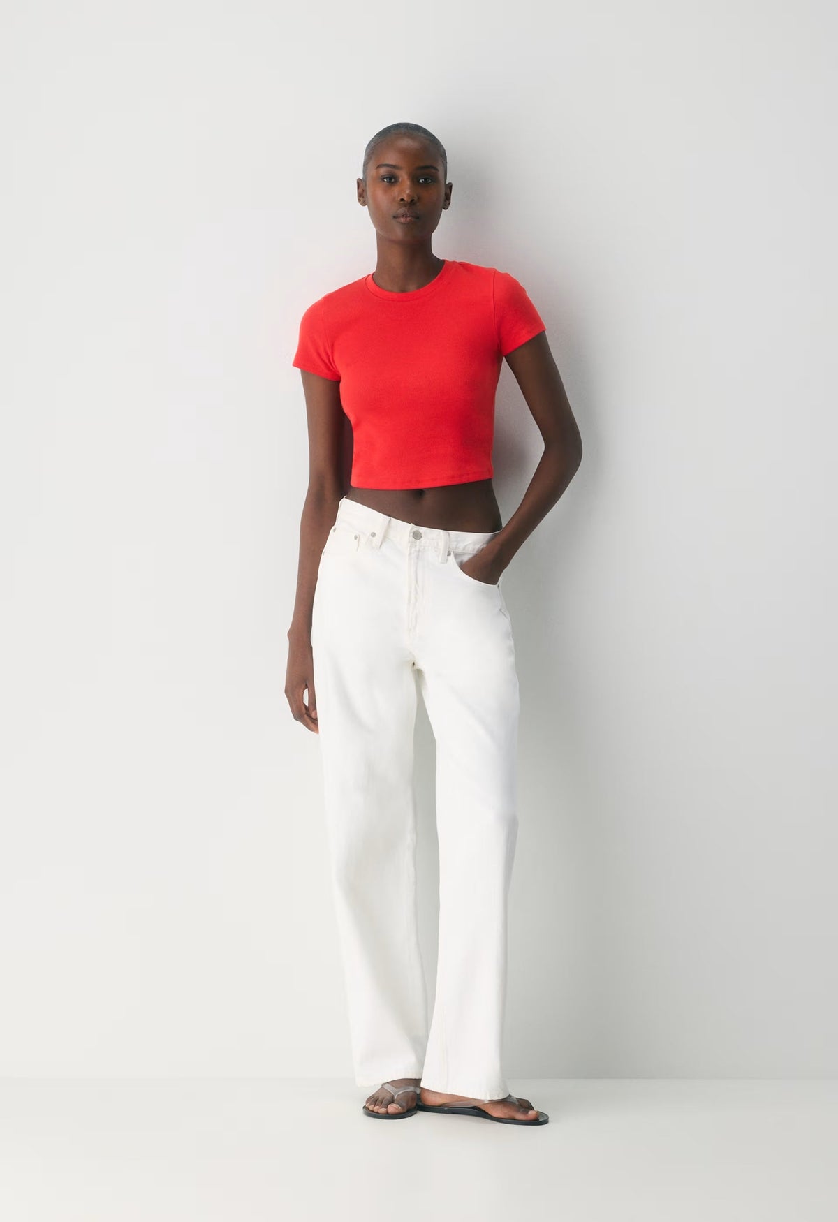 HomeStretch™ Rib Tune Waist T-Shirt - CHERRYBOMB RED