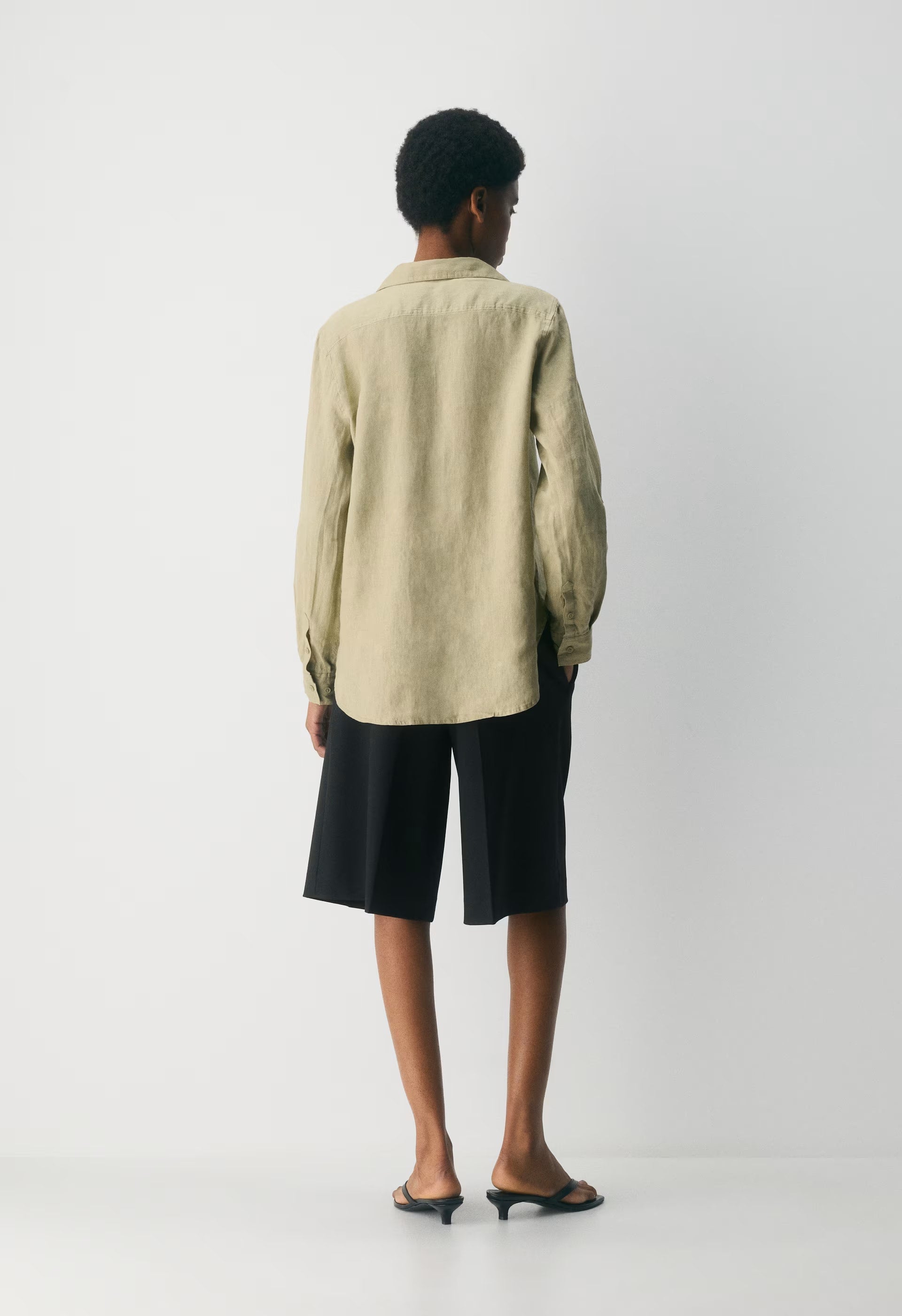 Utility Linen Shirt - MARTINI OLIVE