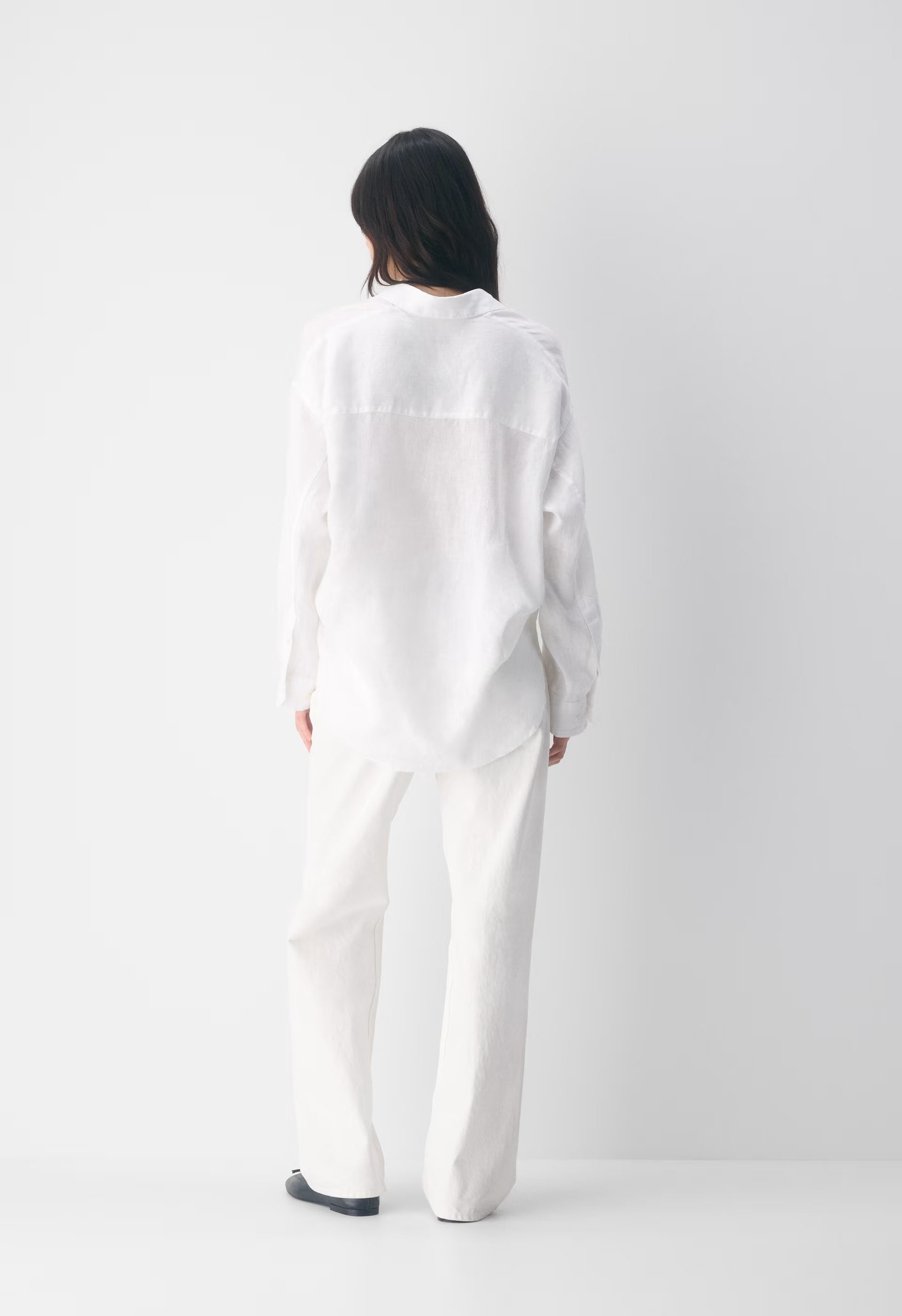 Reminisce Relaxed Linen Shirt - MTCHLL STRP WT/NTRL EC