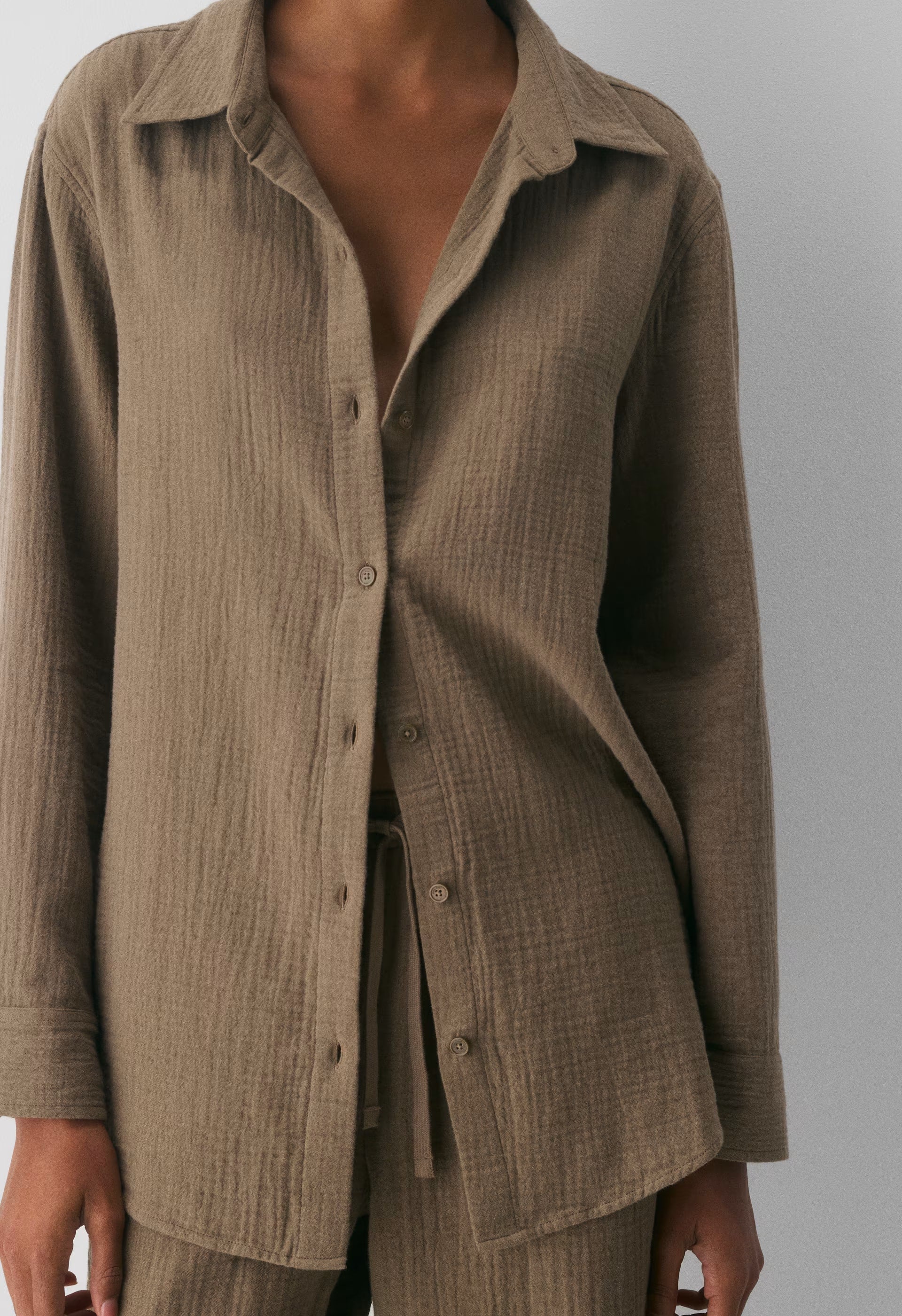 AirPlush Cotton™ Sail Shirt - FOLIO TAUPE