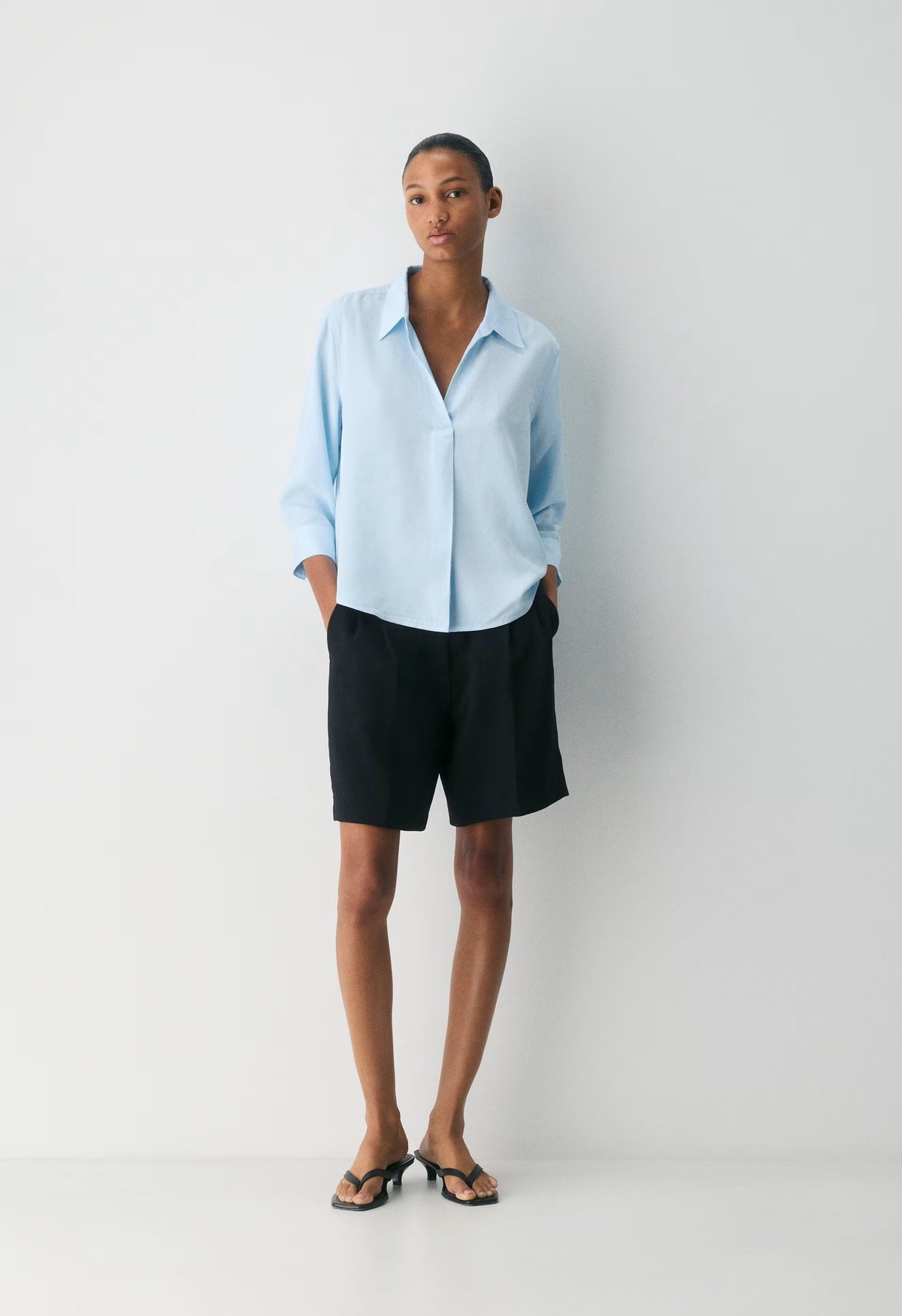 Persona Shirt - VNTG VLL BLUE