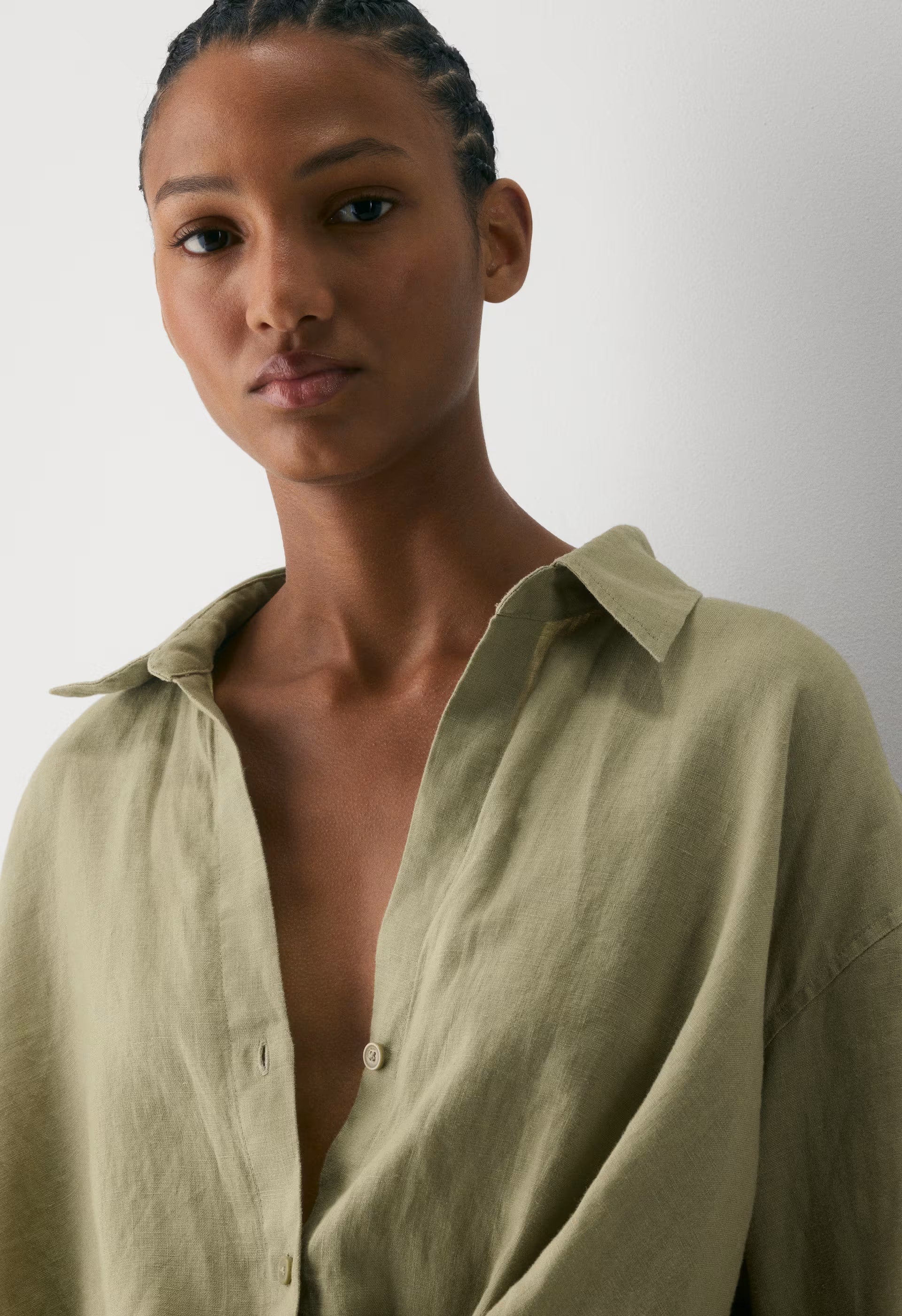 Portofino Linen Shirt - MARTINI OLIVE