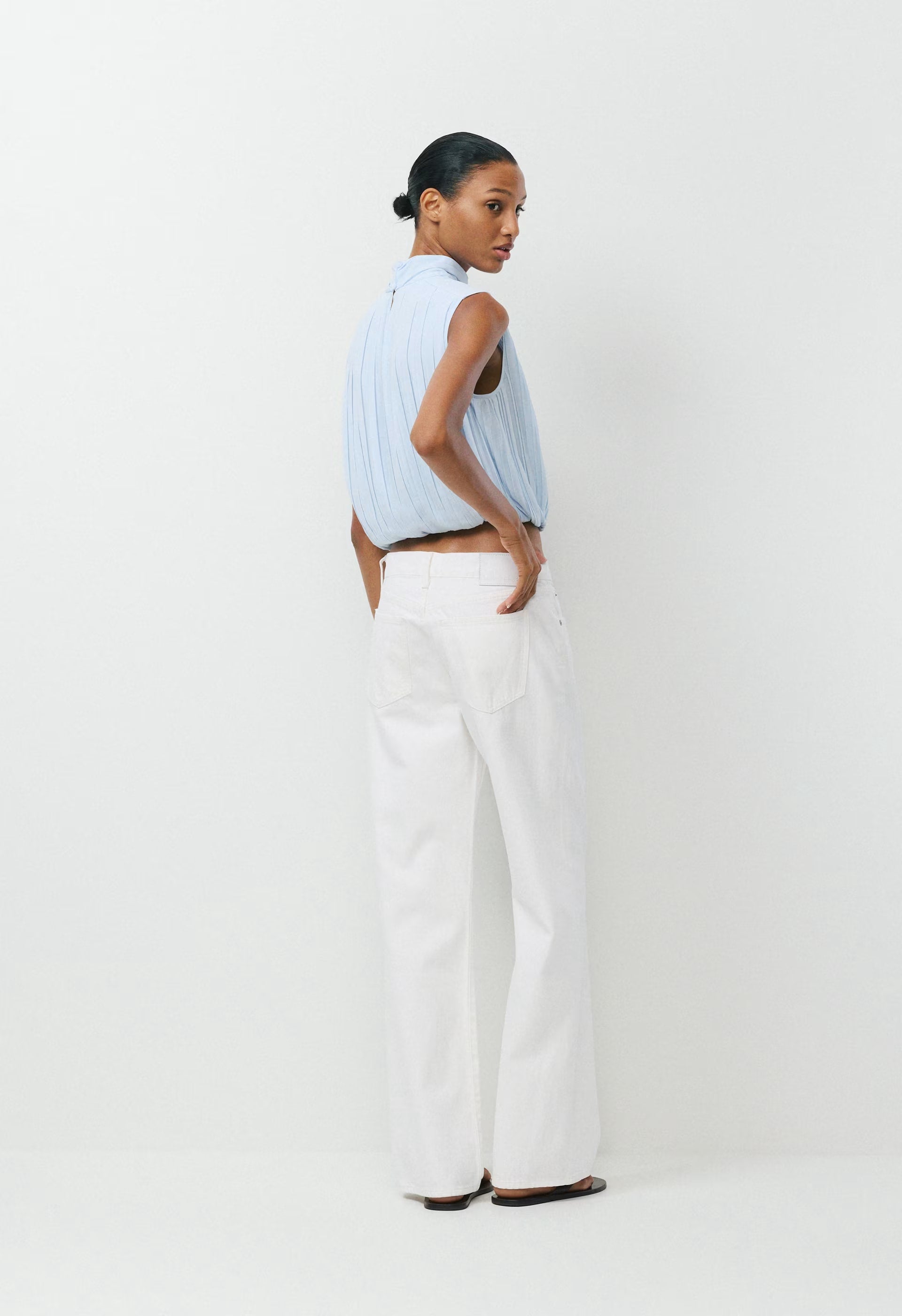 Ezra Top - MIDDAY BLUE