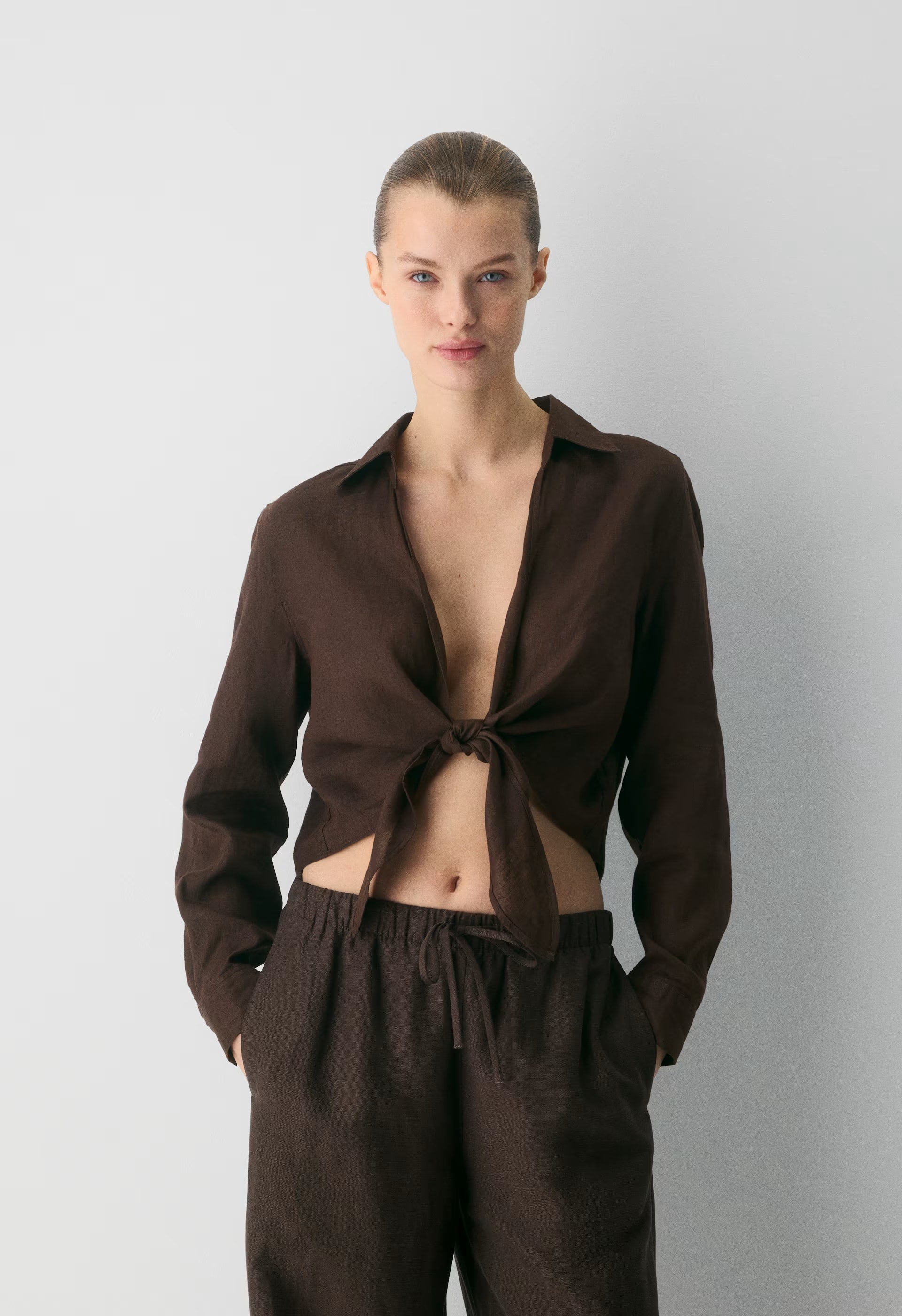 Connection Linen Blouse - RICH MOCHA BROWN