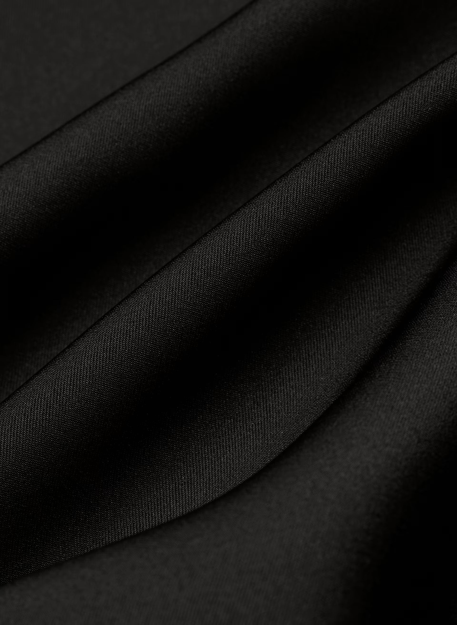 Order Satin Top - BLACK