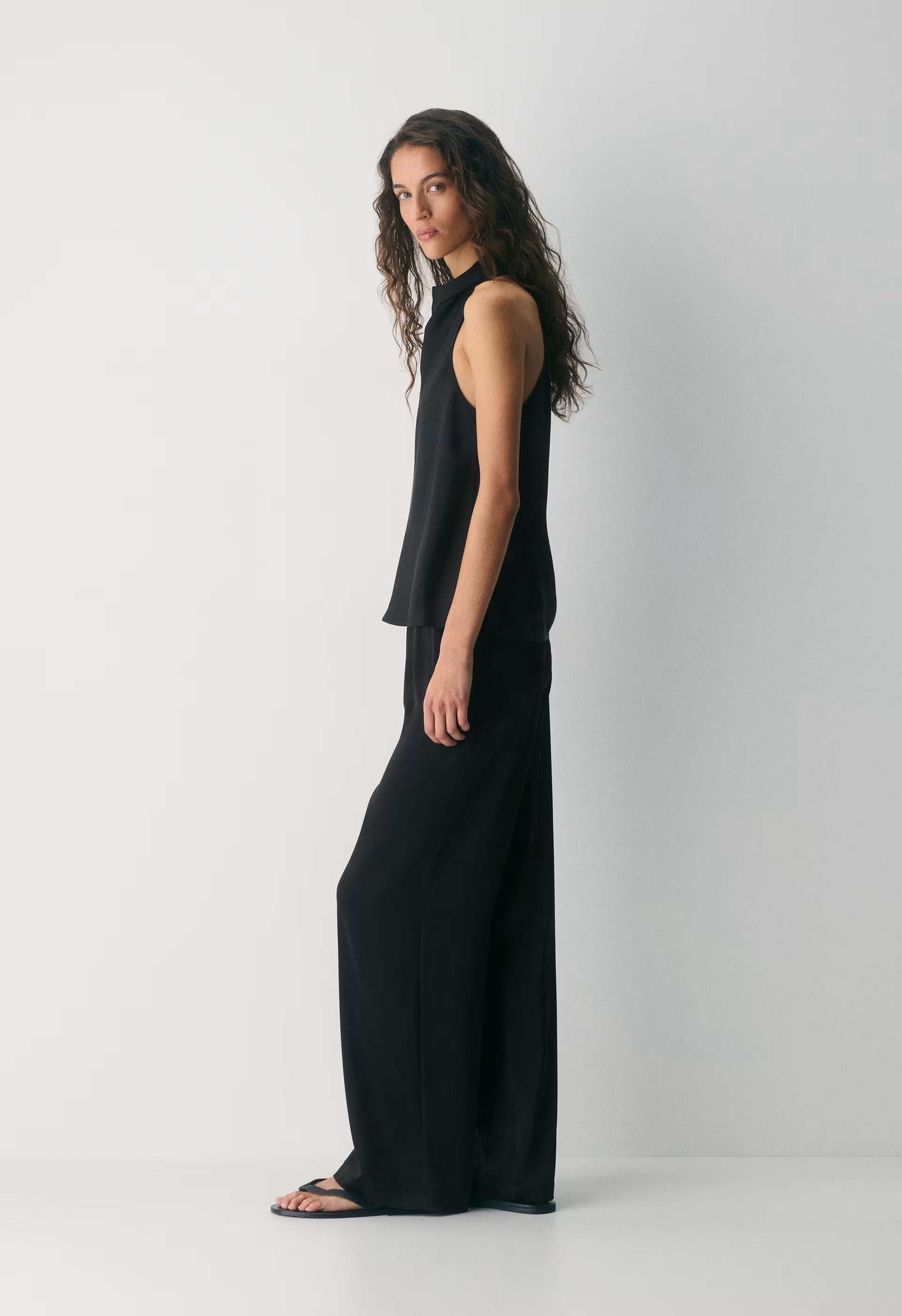 Order Satin Top - BLACK