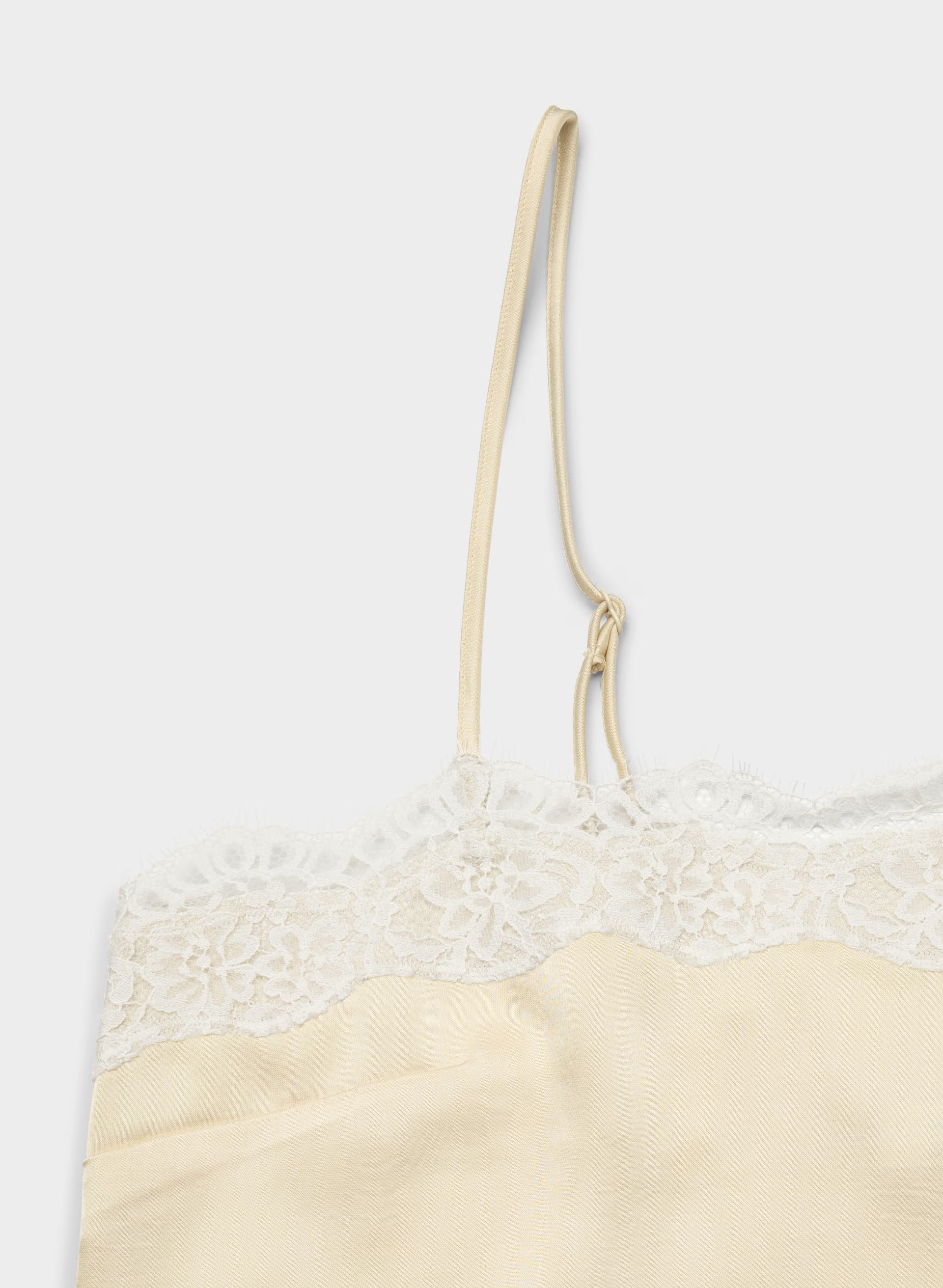 Serif Satin Camisole - SS CREAM/LIGHT BIRCH
