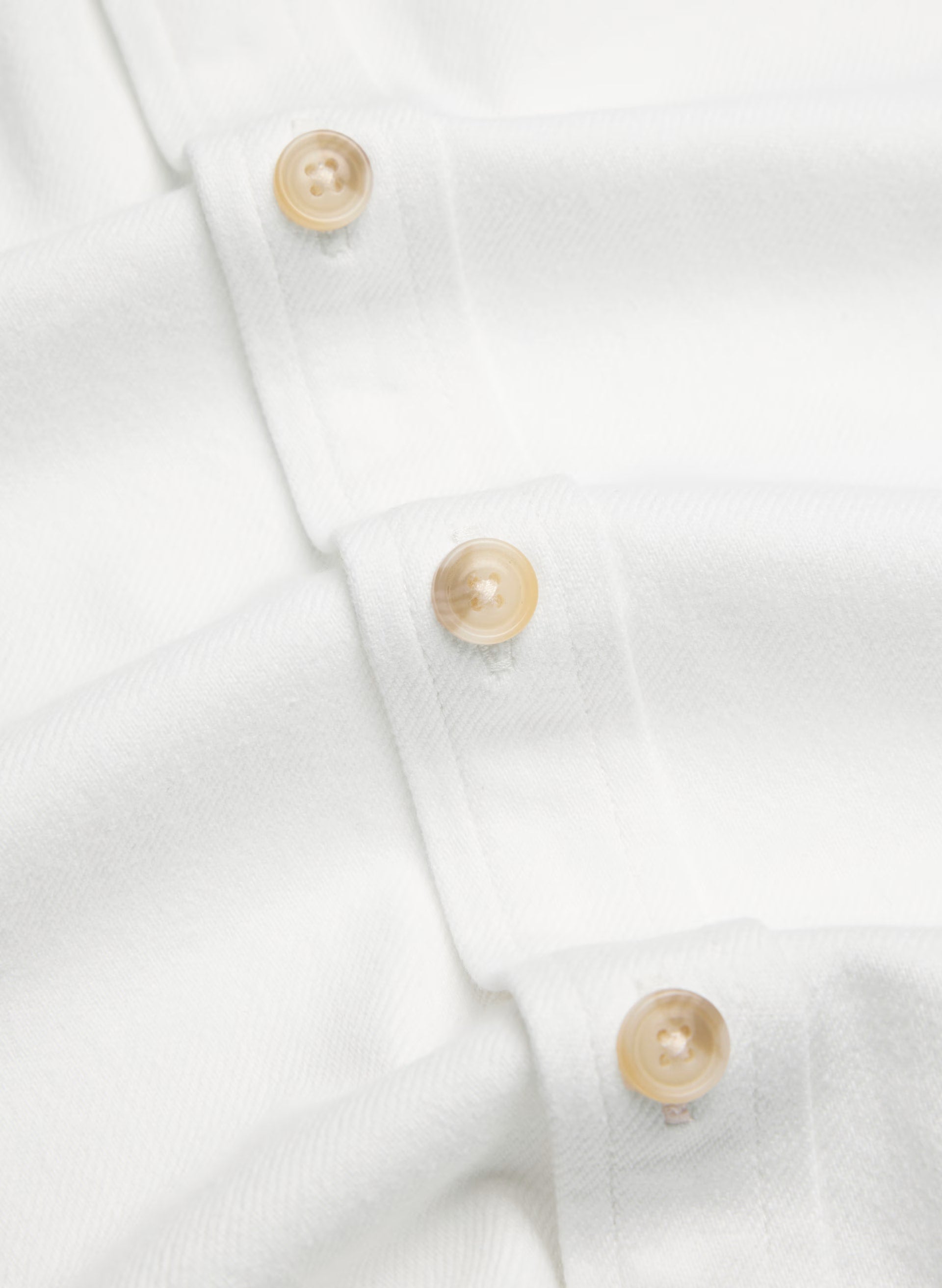 Denim Forum The '90s Vintage Shortsleeve Denim Shirt - A LITTLE WHITE LIE