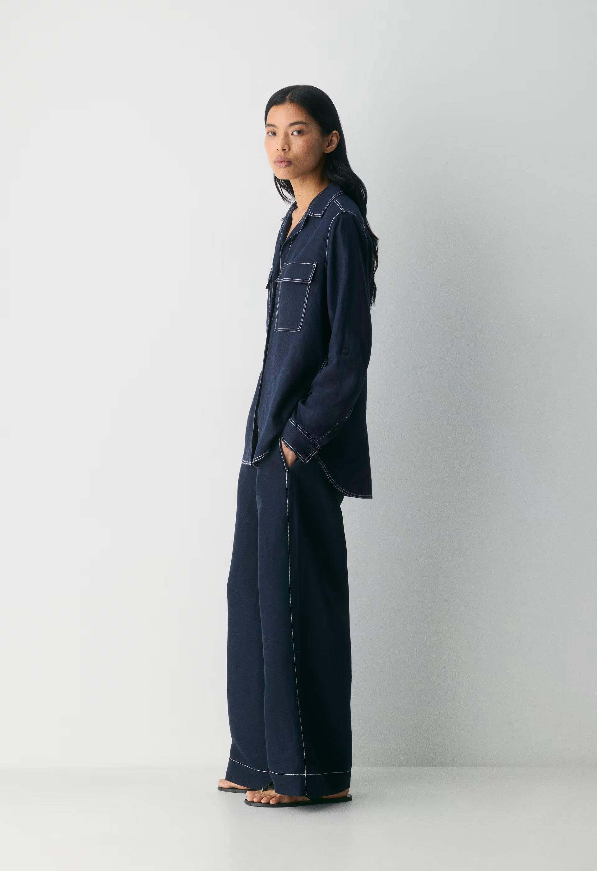 Utility Linen Shirt - ADMIRAL/ LIGHT BIRCH