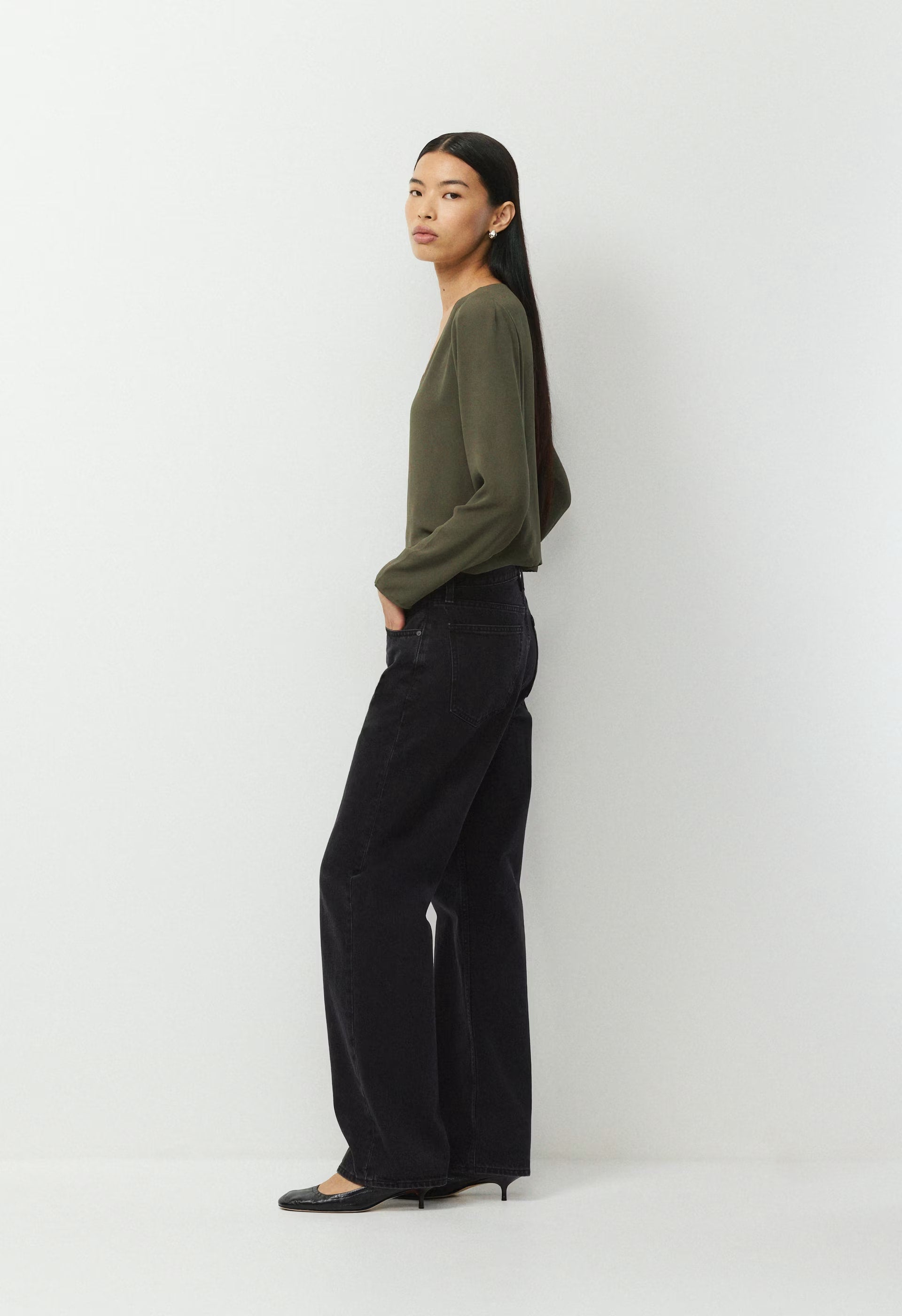 Murphy Longsleeve - DARK OLIVE