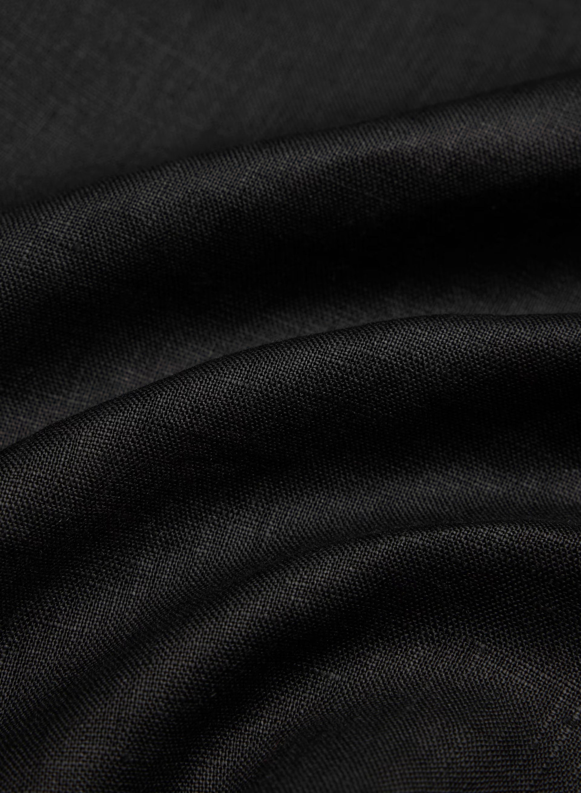 Serif Linen Camisole - BLACK/BLACK