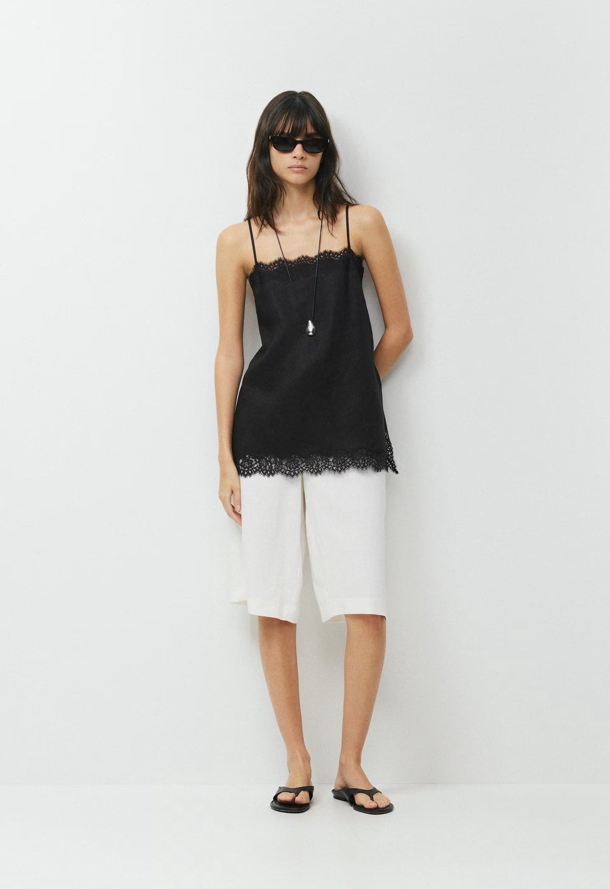 Serif Linen Camisole - BLACK/BLACK